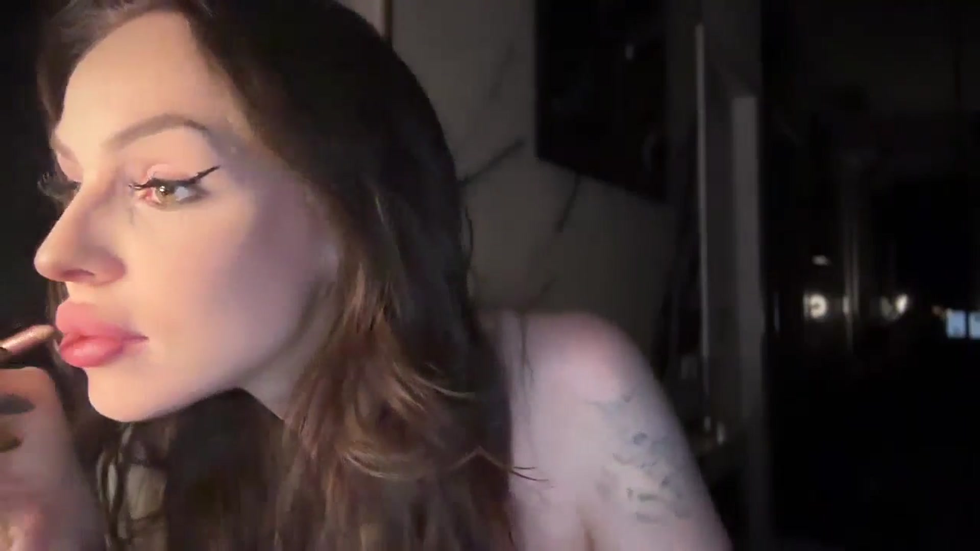Gallery image thumbnail from UGLYGIRL_'s myfreecams stream on, 11/09/2025, 16:55 image 19 of 20