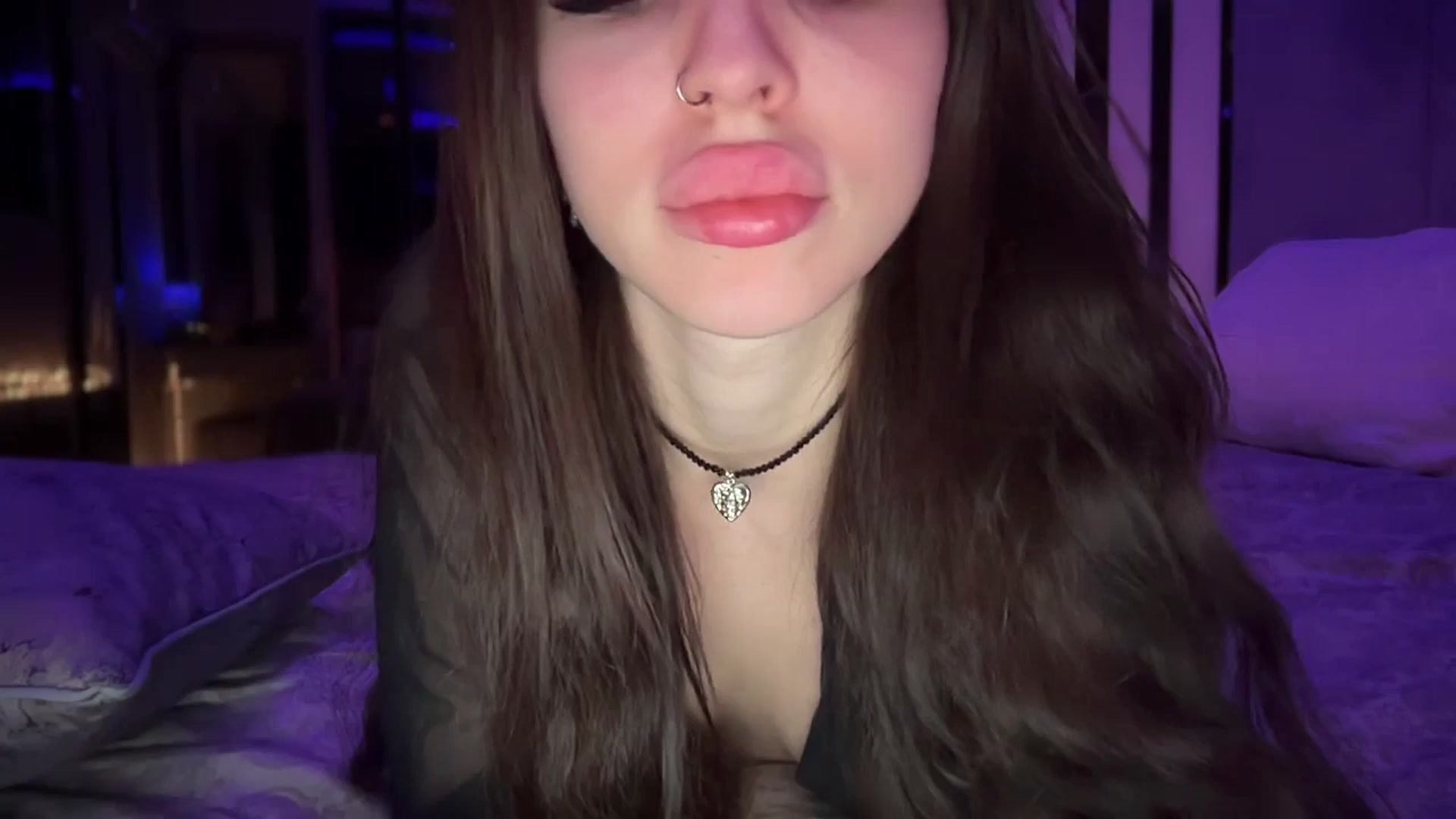 Gallery image thumbnail from UGLYGIRL_'s myfreecams stream on, 11/13/2025, 04:41 image 11 of 20