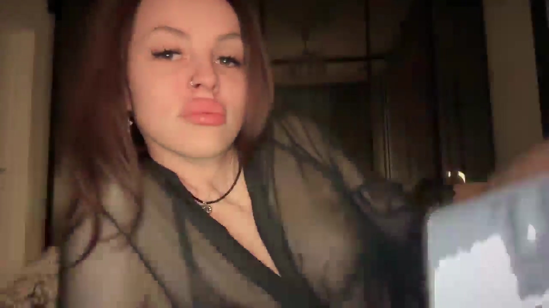 Gallery image thumbnail from UGLYGIRL_'s myfreecams stream on, 11/21/2025, 05:09 image 18 of 20