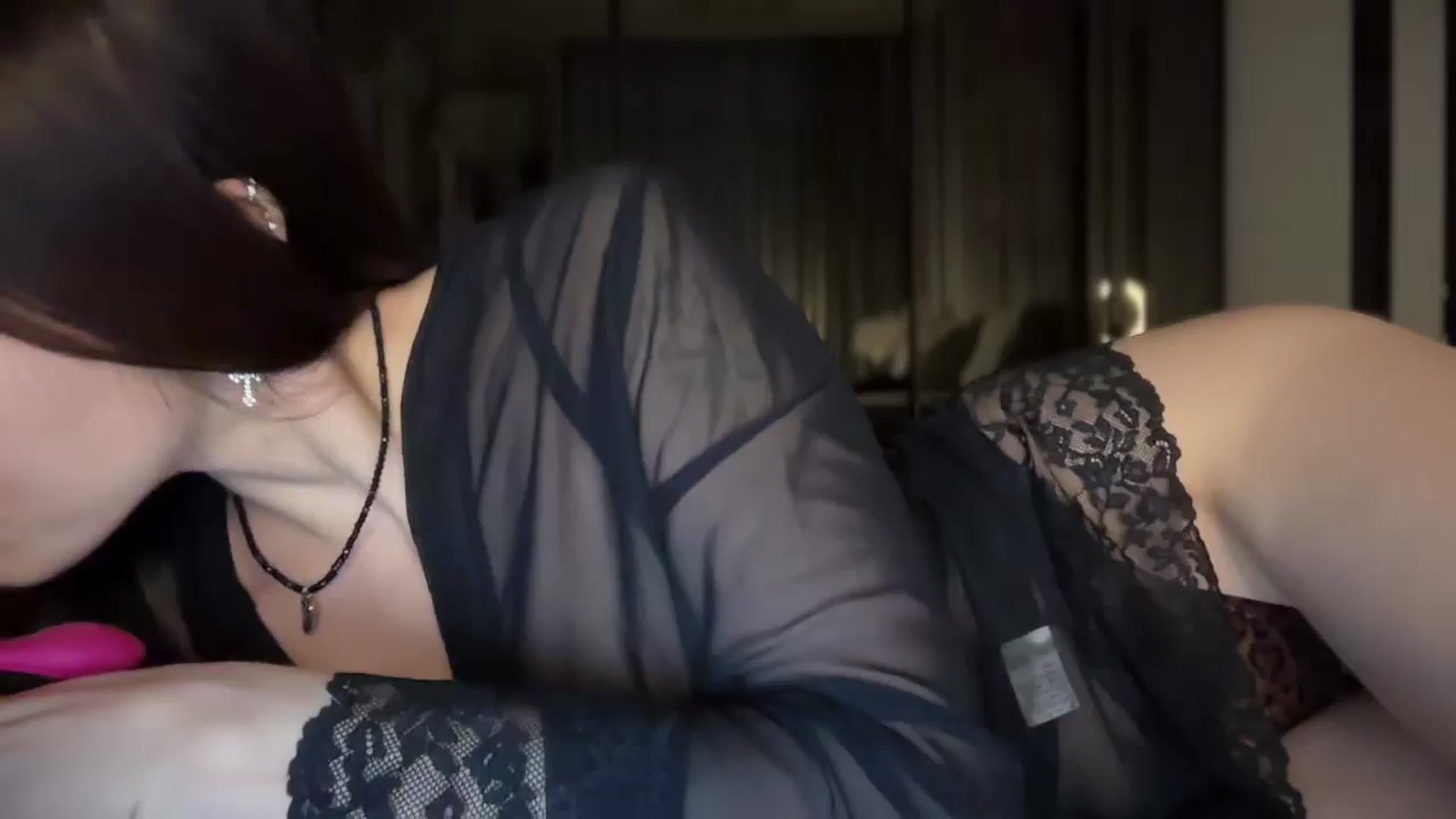 Gallery image thumbnail from UGLYGIRL_'s myfreecams stream on, 11/21/2025, 05:09 image 17 of 20