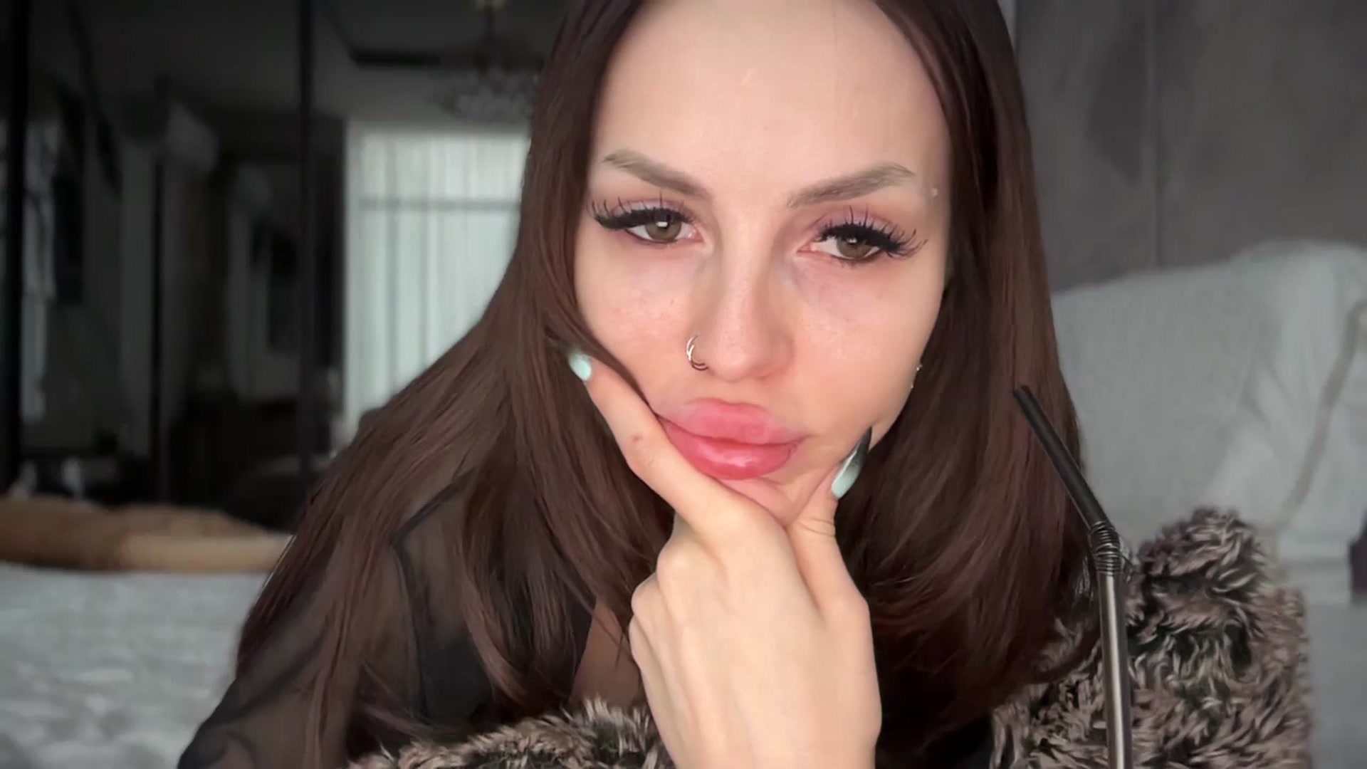 Gallery image thumbnail from UGLYGIRL_'s myfreecams stream on, 11/21/2025, 07:40 image 8 of 20