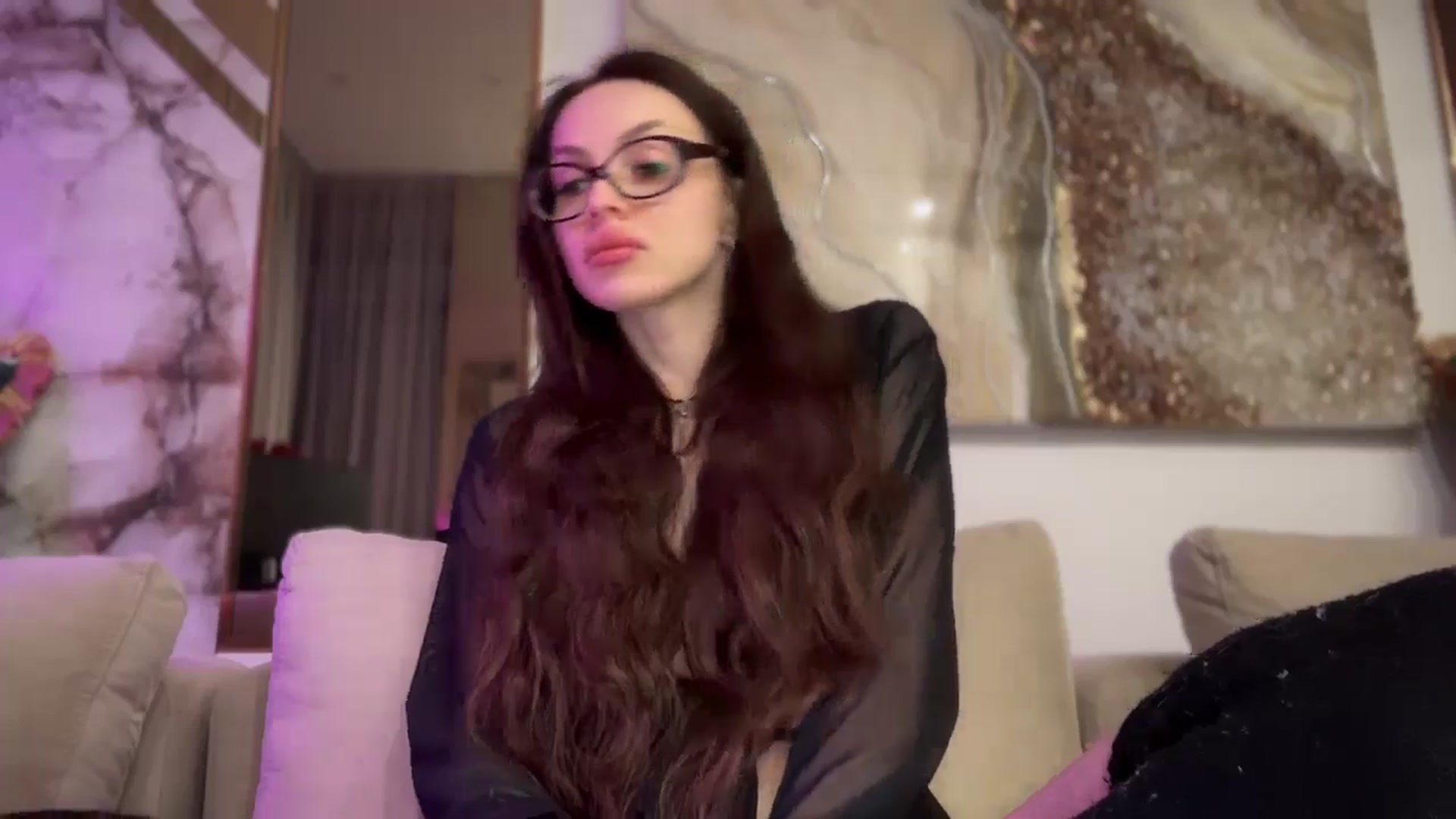 Gallery image thumbnail from UGLYGIRL_'s myfreecams stream on, 11/26/2025, 04:57 image 17 of 20