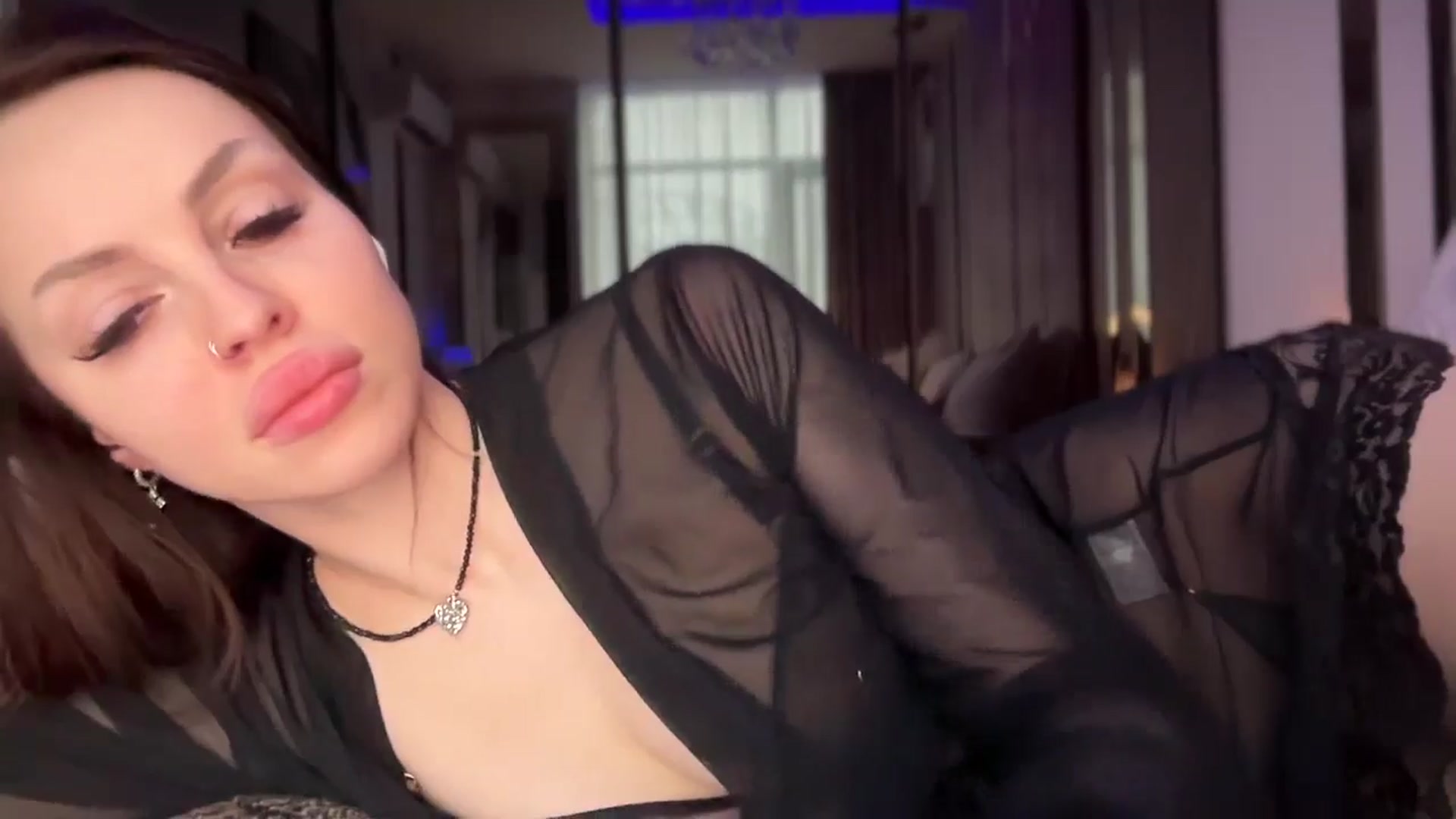 Gallery image thumbnail from UGLYGIRL_'s myfreecams stream on, 12/01/2025, 09:42 image 11 of 20