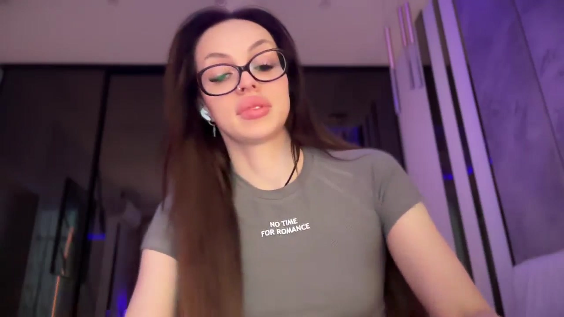 Gallery image thumbnail from UGLYGIRL_'s myfreecams stream on, 12/04/2025, 07:08 image 20 of 20