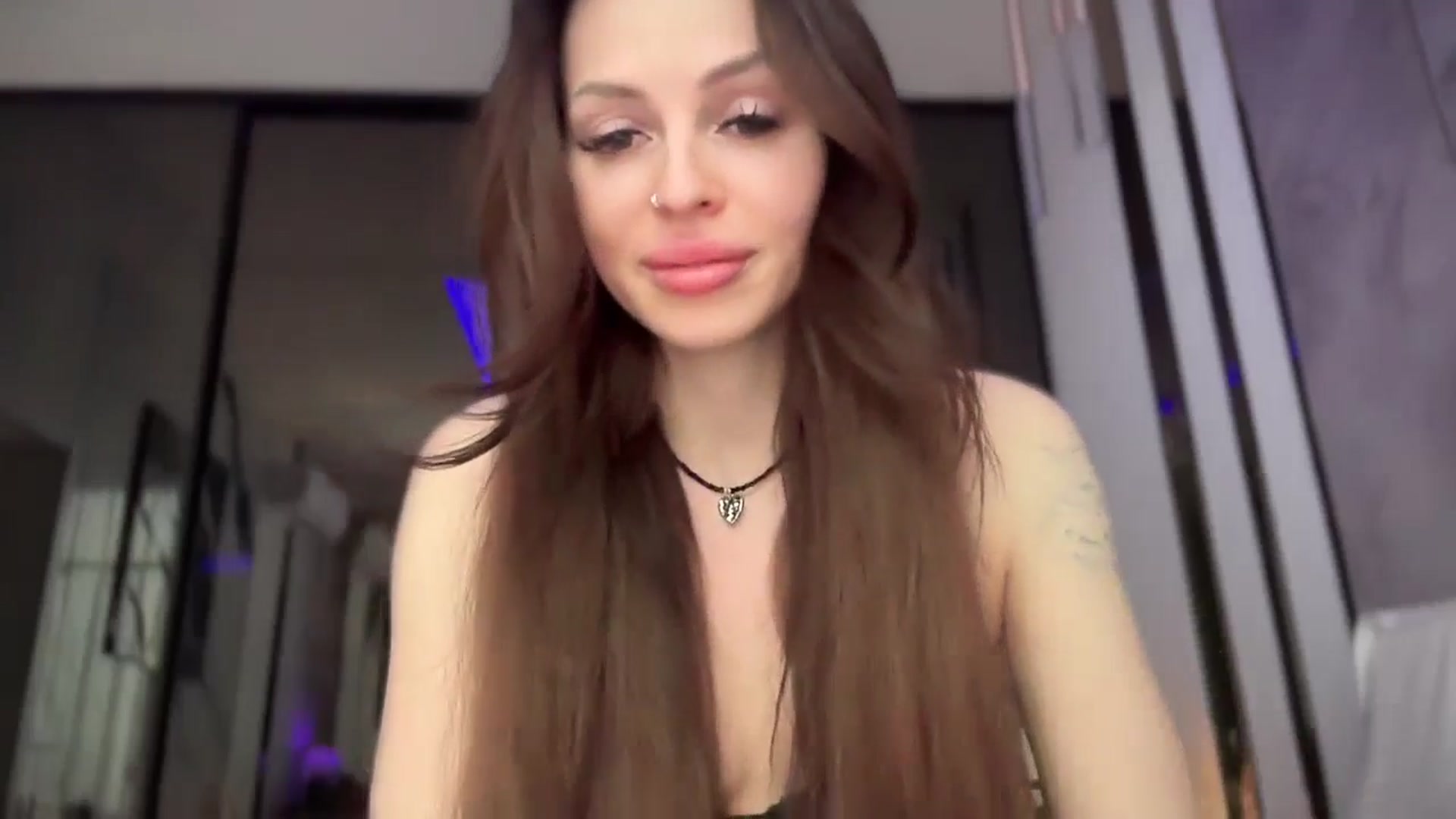 Gallery image thumbnail from UGLYGIRL_'s myfreecams stream on, 12/05/2025, 10:51 image 9 of 20