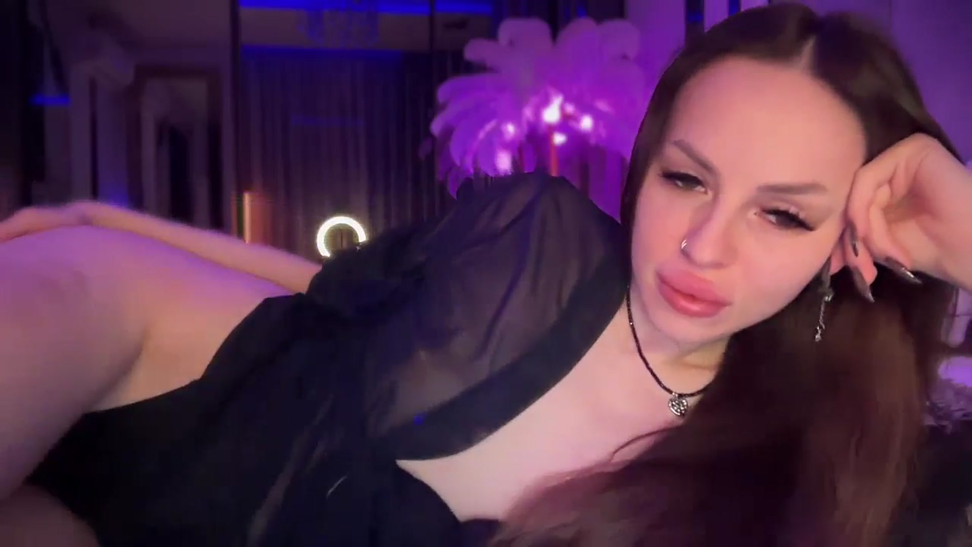 Gallery image thumbnail from UGLYGIRL_'s myfreecams stream on, 12/10/2025, 04:24 image 7 of 20