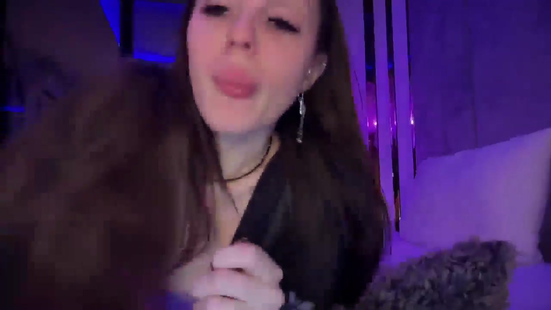Gallery image thumbnail from UGLYGIRL_'s myfreecams stream on, 12/11/2025, 03:45 image 17 of 20