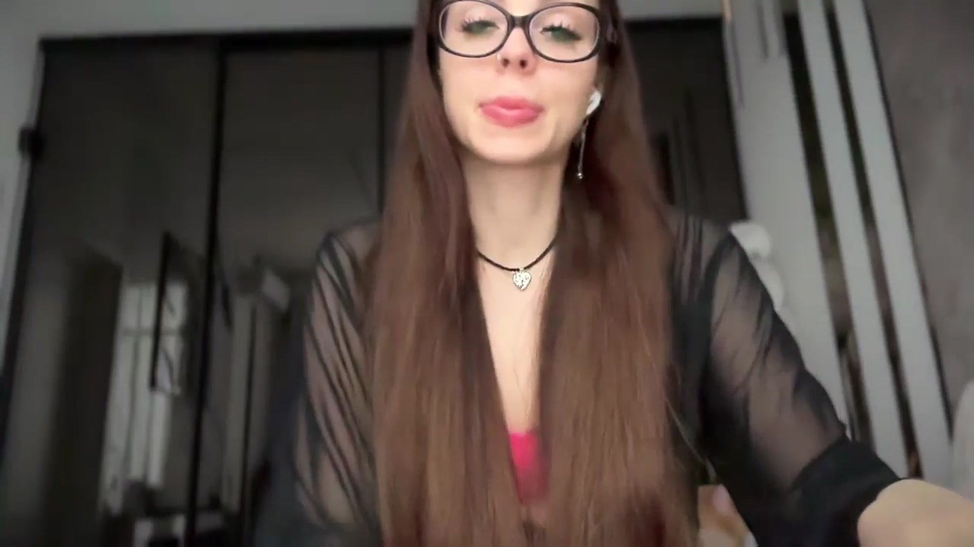 Gallery image thumbnail from UGLYGIRL_'s myfreecams stream on, 12/11/2025, 08:57 image 13 of 20