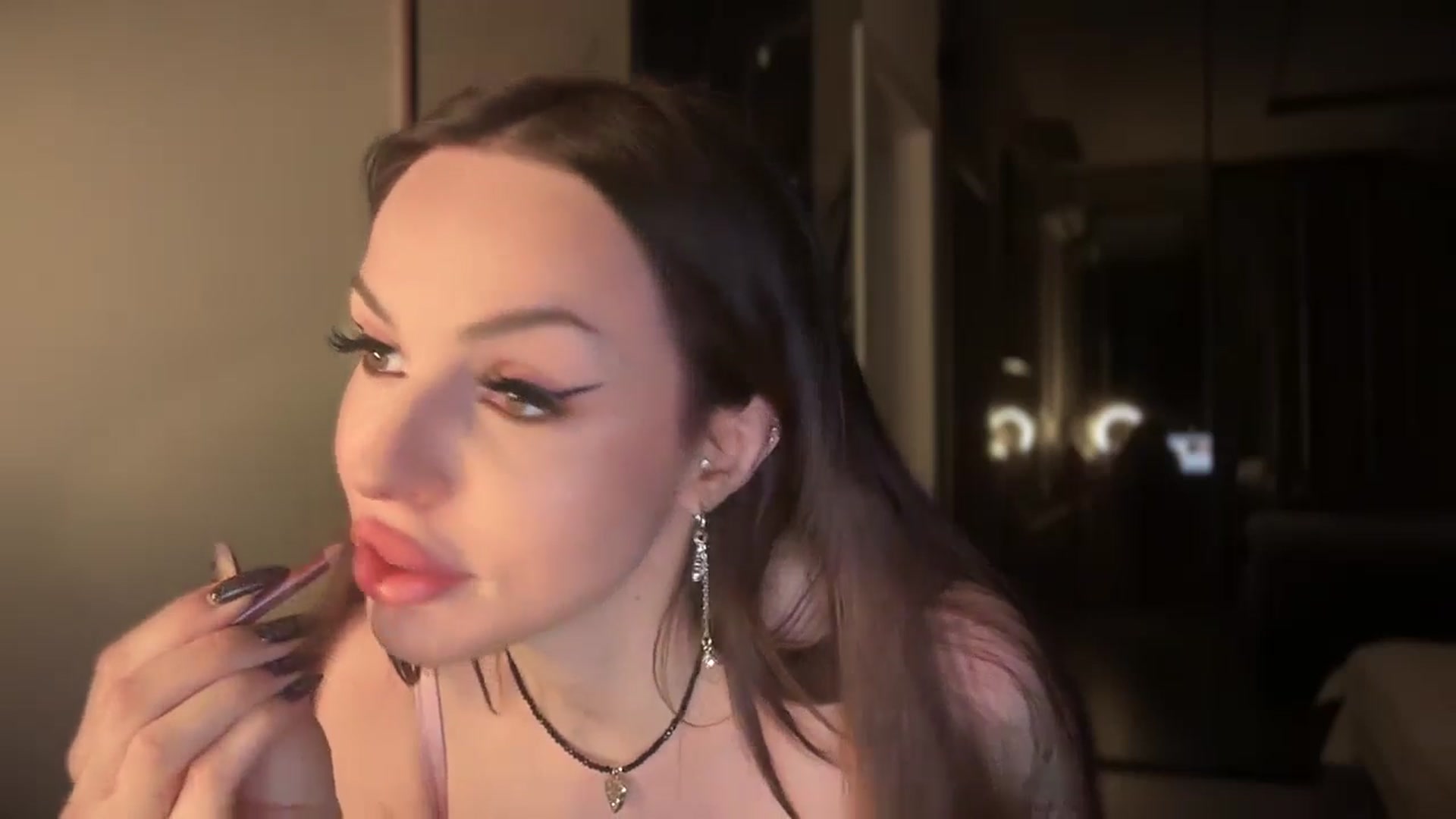 Gallery image thumbnail from UGLYGIRL_'s myfreecams stream on, 12/20/2025, 15:12 image 14 of 20