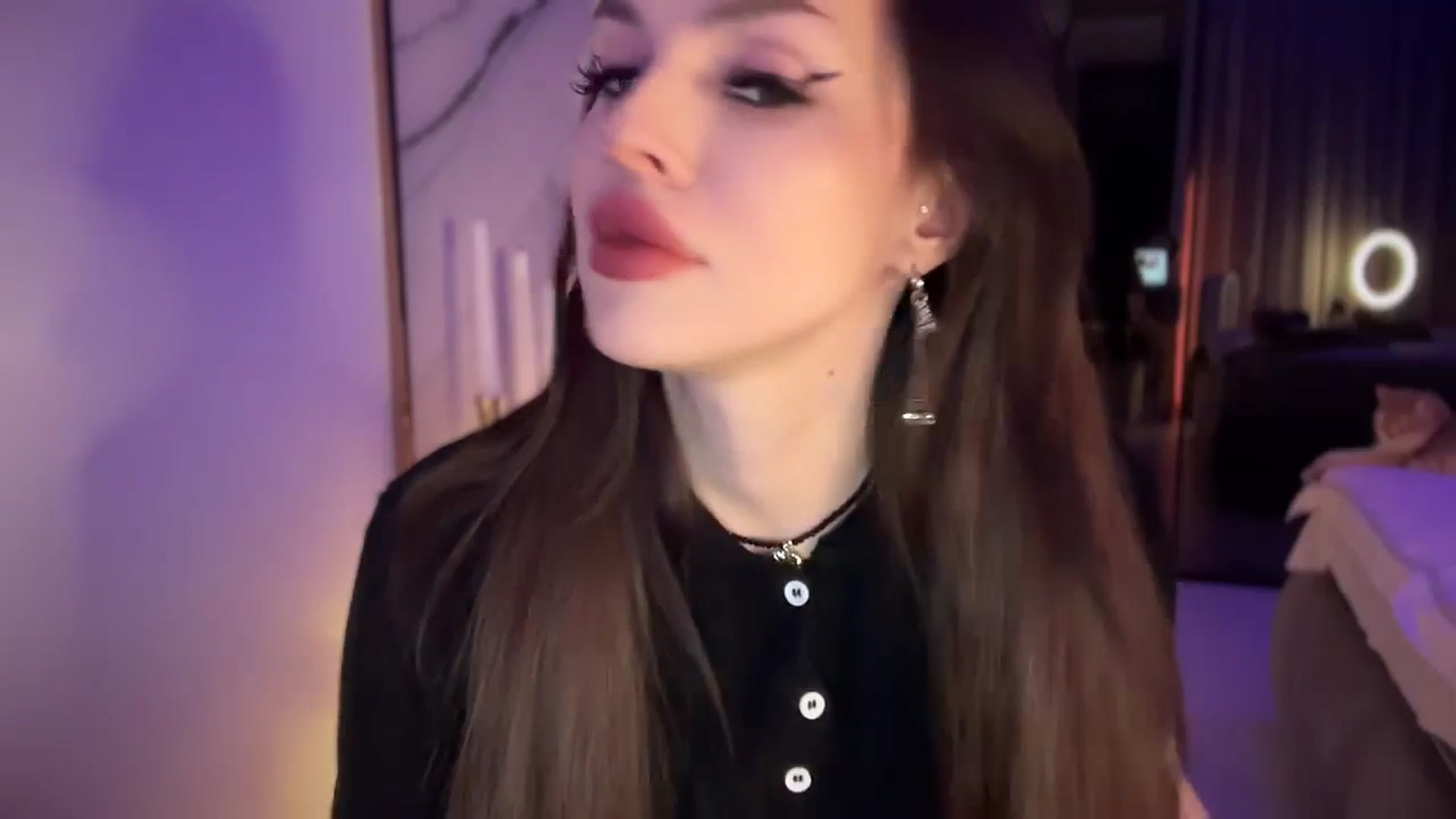 Gallery image thumbnail from UGLYGIRL_'s myfreecams stream on, 12/20/2025, 15:45 image 20 of 20