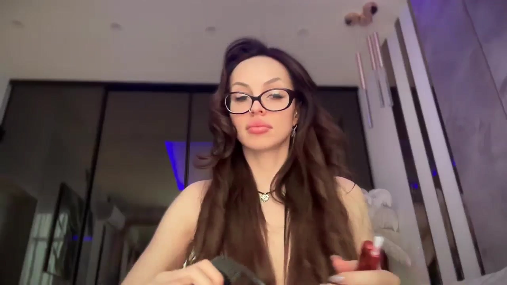 Gallery image thumbnail from UGLYGIRL_'s myfreecams stream on, 12/24/2025, 07:55 image 19 of 20