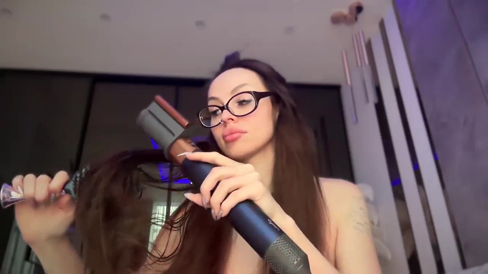 Gallery image thumbnail from UGLYGIRL_'s myfreecams stream on, 12/24/2025, 07:55 image 5 of 20