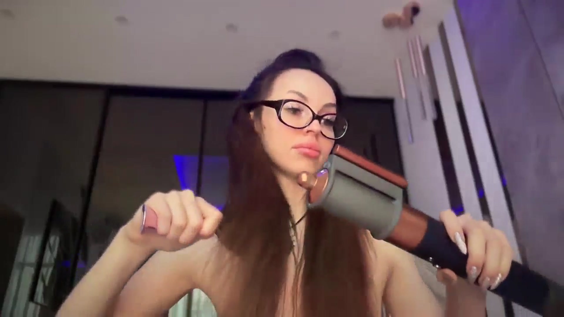 Gallery image thumbnail from UGLYGIRL_'s myfreecams stream on, 12/24/2025, 07:55 image 4 of 20