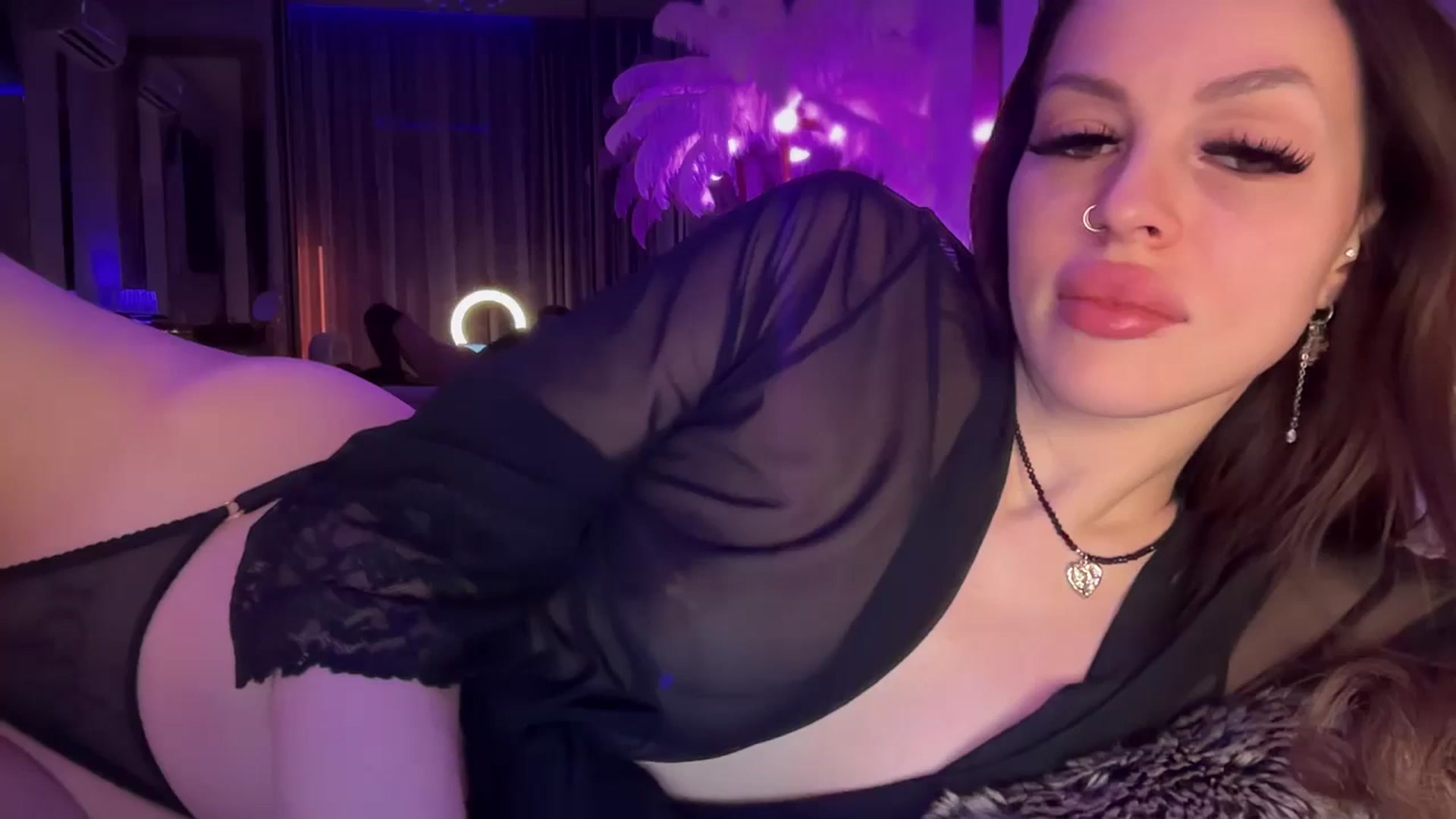 Gallery image thumbnail from UGLYGIRL_'s myfreecams stream on, 12/26/2025, 04:33 image 4 of 20