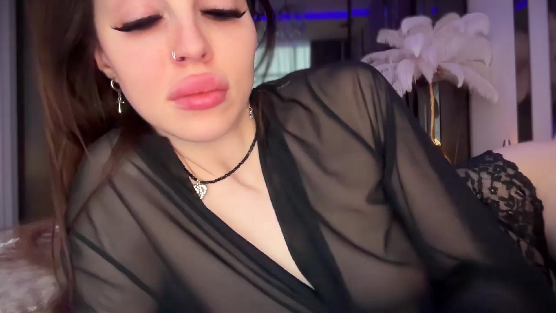 Gallery image thumbnail from UGLYGIRL_'s myfreecams stream on, 12/27/2025, 07:25 image 2 of 20