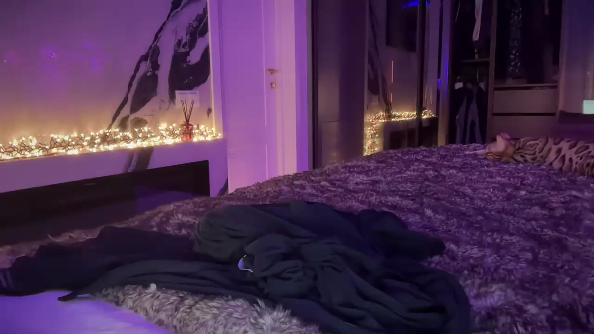 Gallery image thumbnail from UGLYGIRL_'s myfreecams stream on, 01/03/2026, 05:55 image 6 of 20