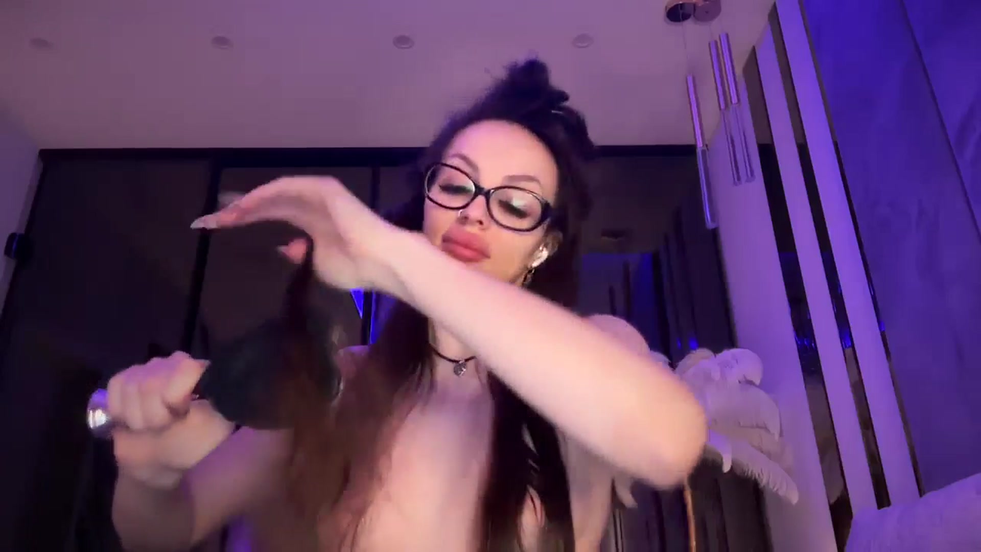 Gallery image thumbnail from UGLYGIRL_'s myfreecams stream on, 01/04/2026, 15:48 image 3 of 20