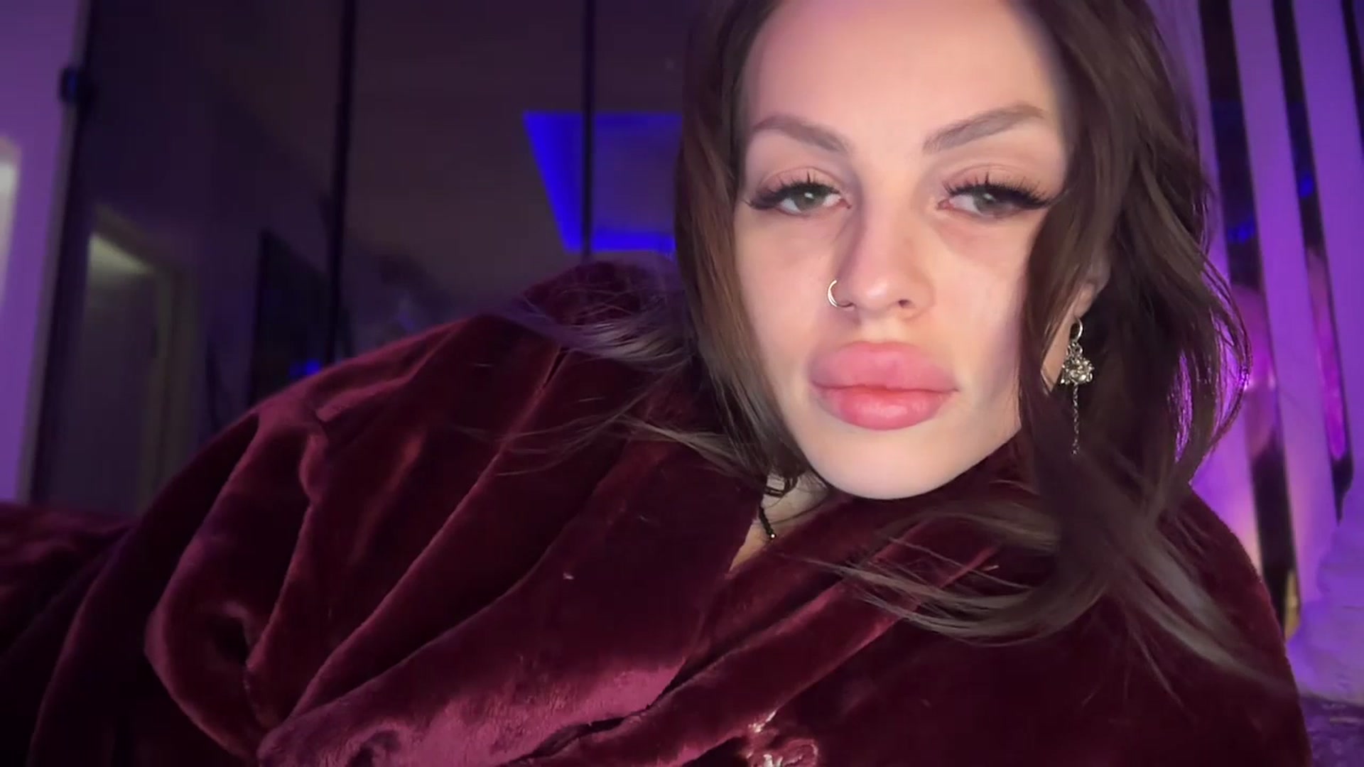 Gallery image thumbnail from UGLYGIRL_'s myfreecams stream on, 01/06/2026, 02:48 image 10 of 20