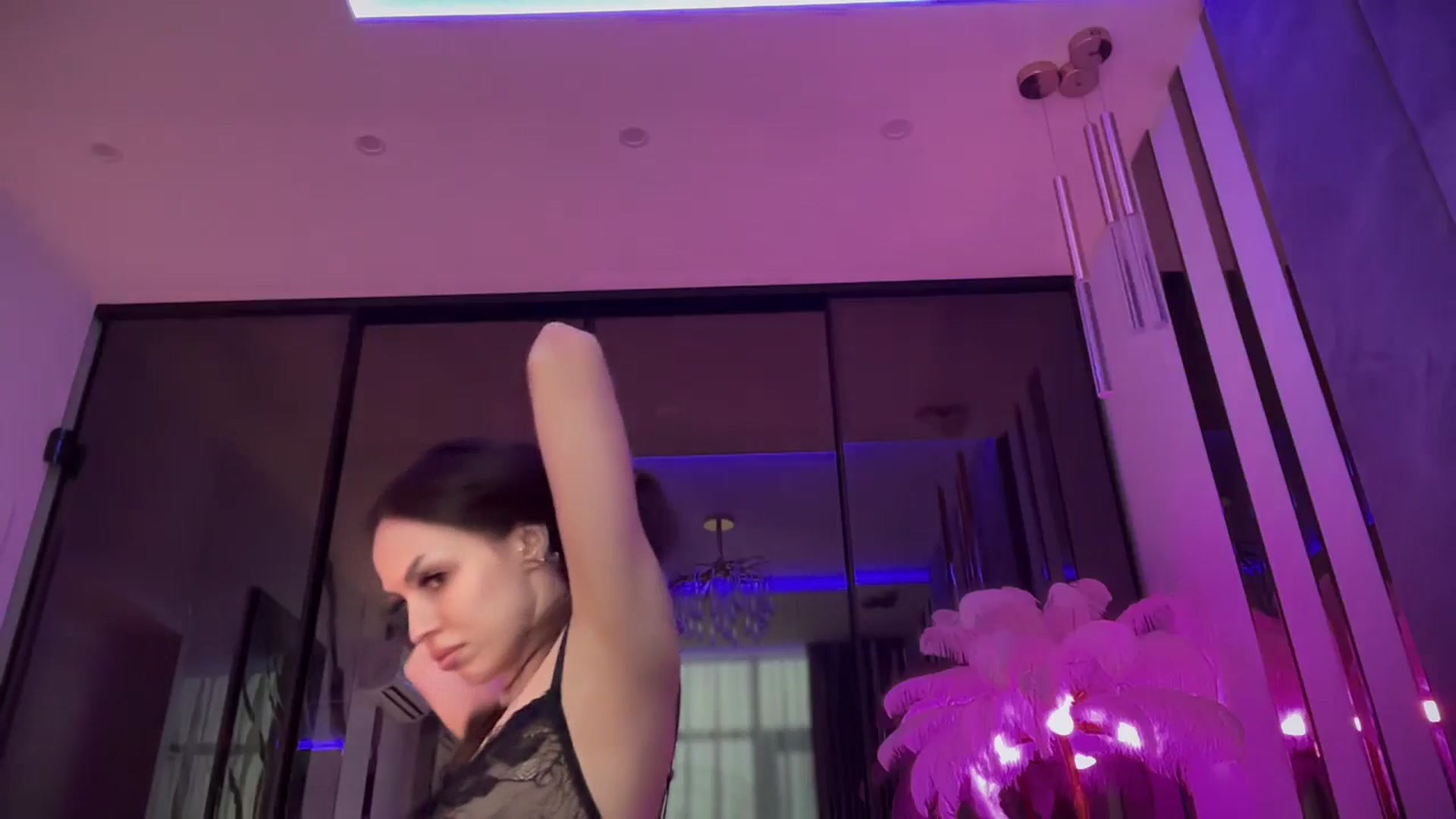 Gallery image thumbnail from UGLYGIRL_'s myfreecams stream on, 01/08/2026, 12:44 image 19 of 20