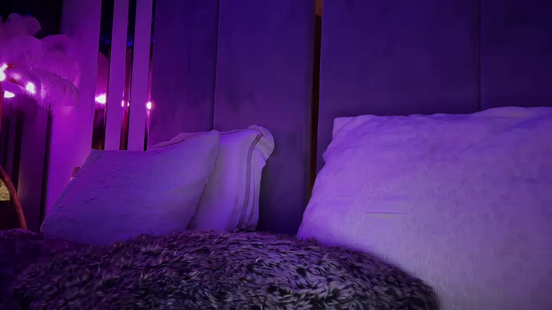 Gallery image thumbnail from UGLYGIRL_'s myfreecams stream on, 01/08/2026, 14:34 image 20 of 20