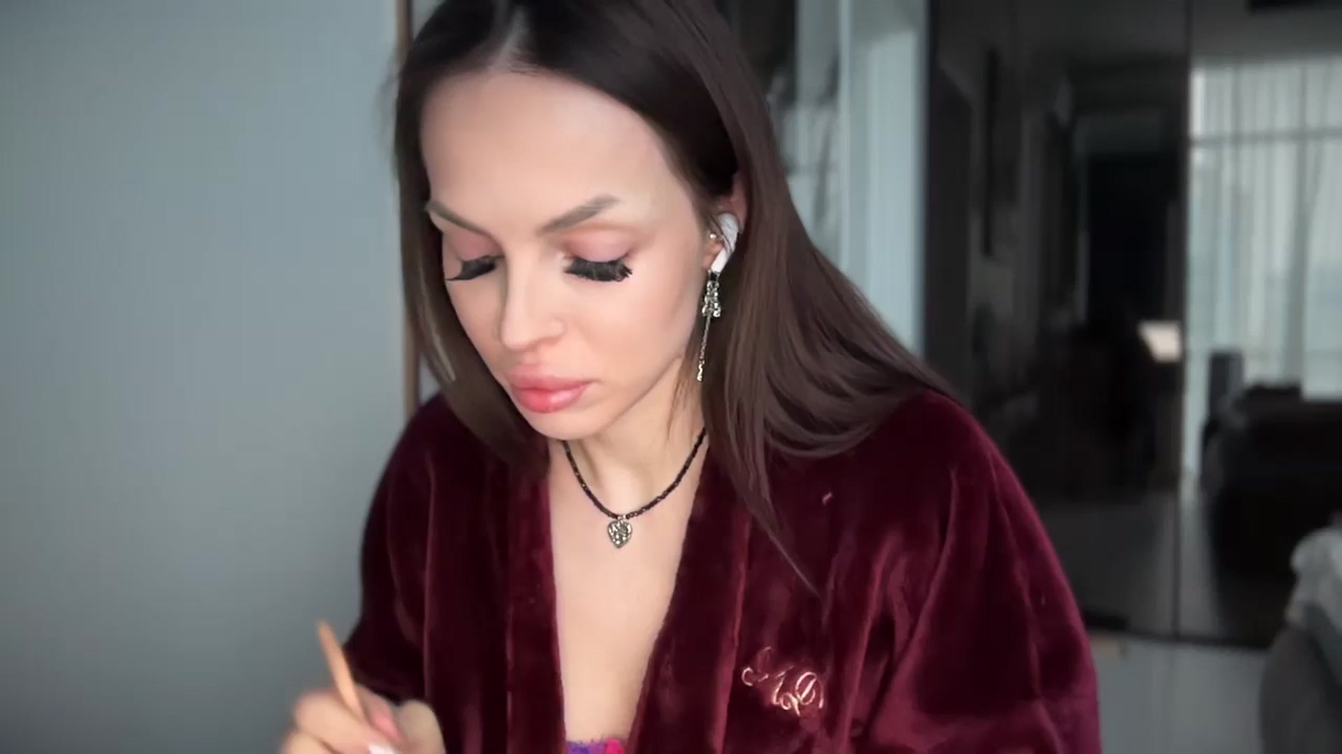 Gallery image thumbnail from UGLYGIRL_'s myfreecams stream on, 01/09/2026, 13:40 image 1 of 20