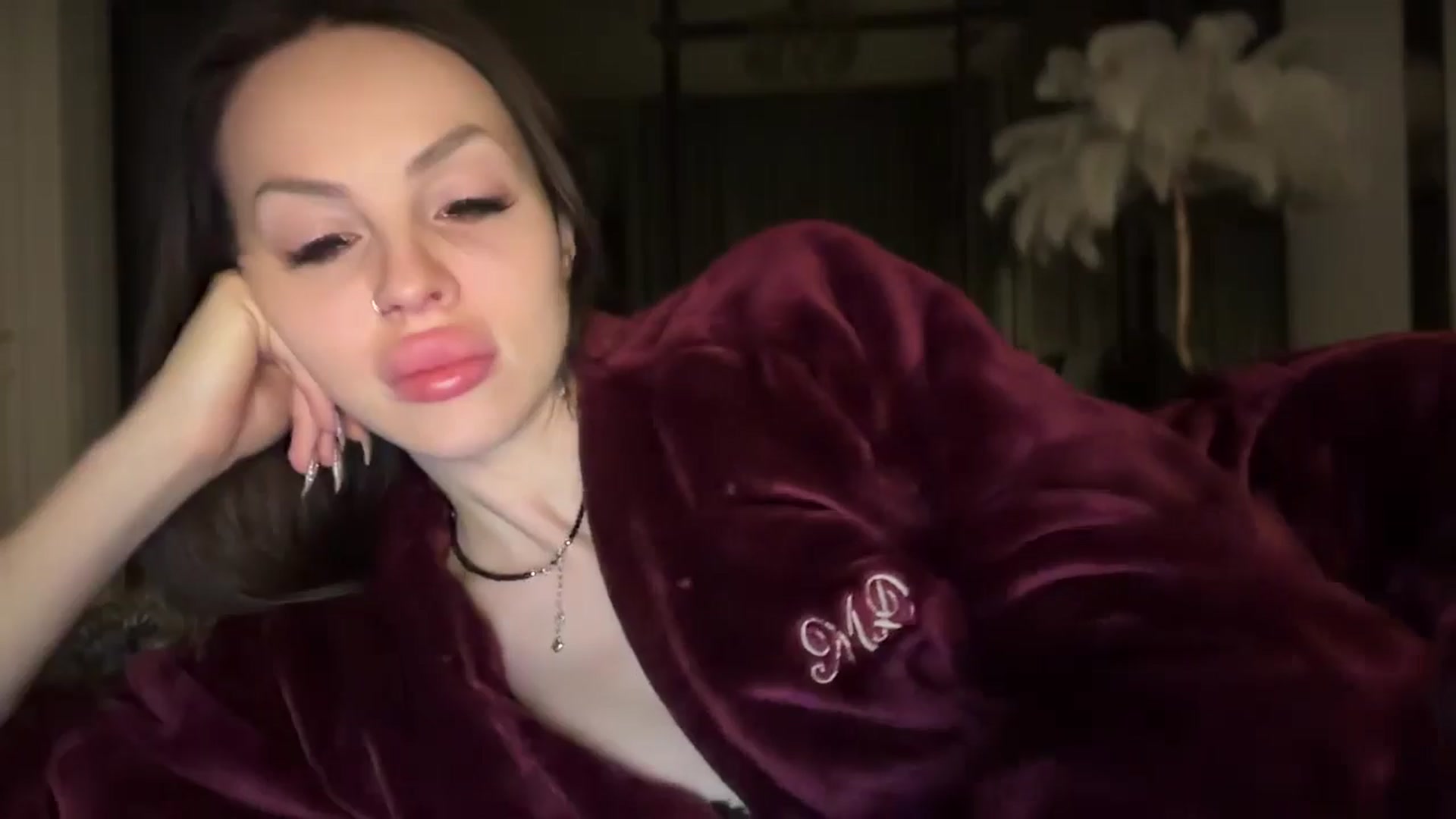 Gallery image thumbnail from UGLYGIRL_'s myfreecams stream on, 01/11/2026, 02:55 image 14 of 20