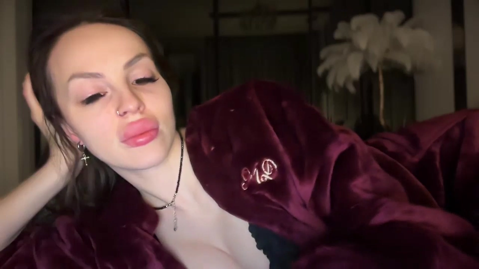 Gallery image thumbnail from UGLYGIRL_'s myfreecams stream on, 01/11/2026, 02:55 image 19 of 20