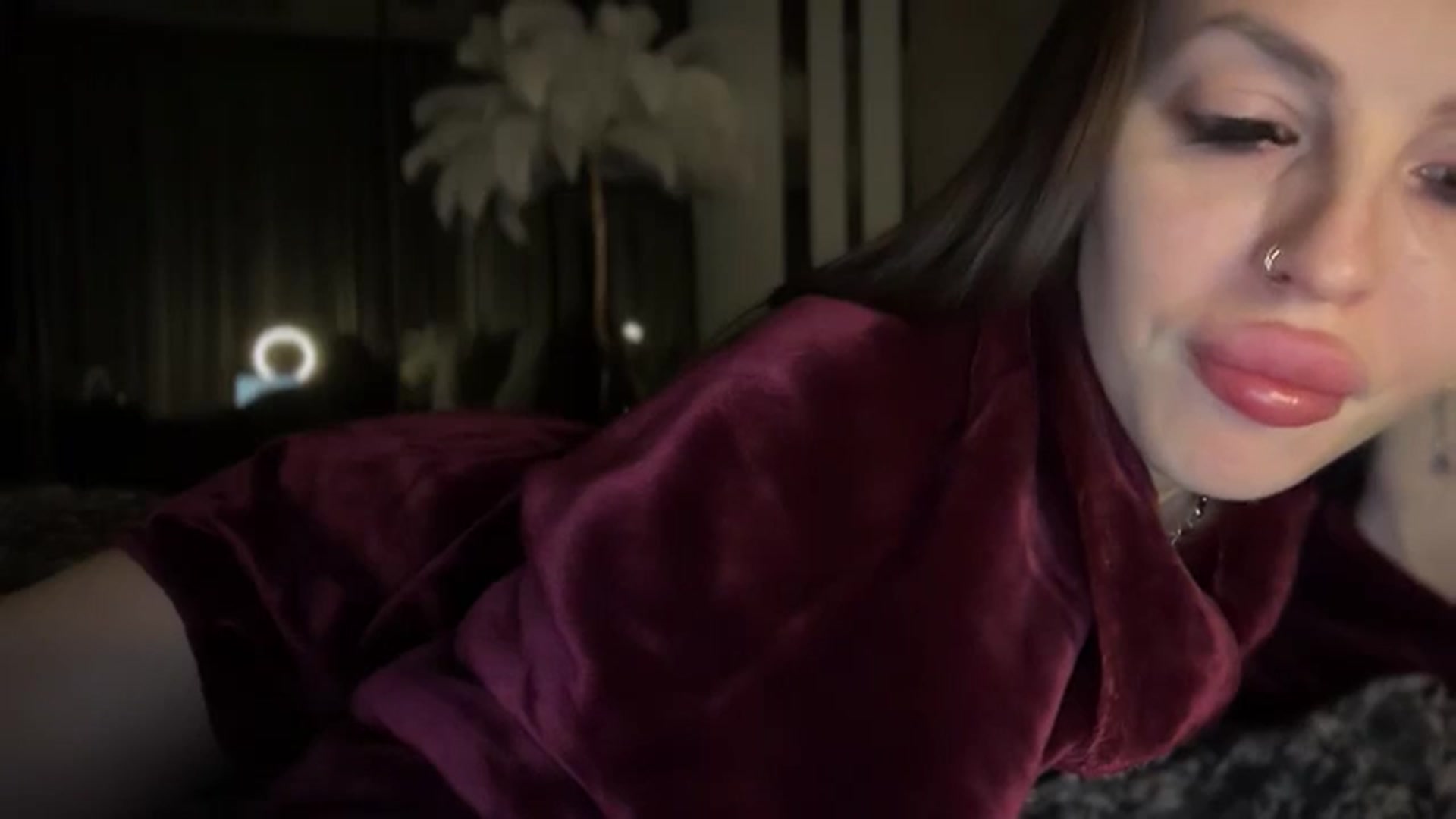 Gallery image thumbnail from UGLYGIRL_'s myfreecams stream on, 01/11/2026, 05:23 image 2 of 20