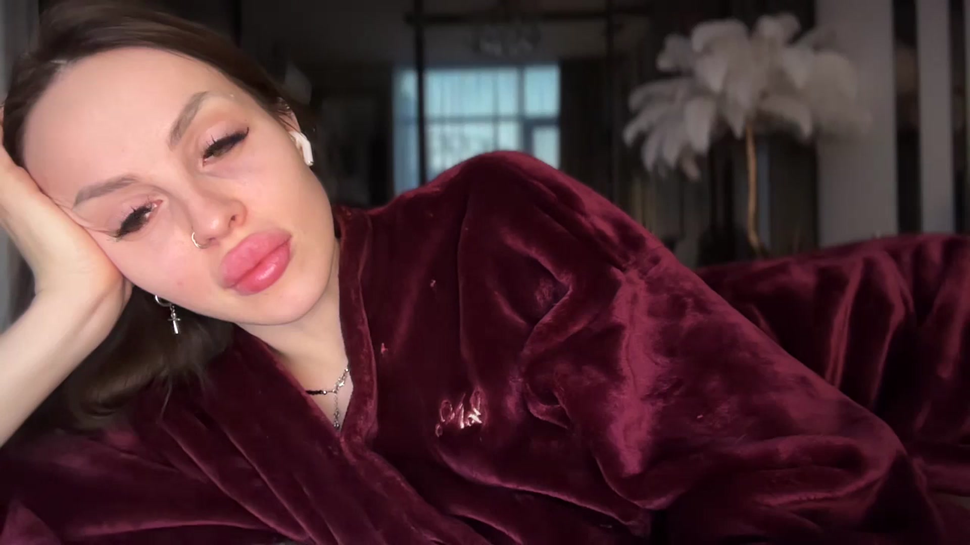 Gallery image thumbnail from UGLYGIRL_'s myfreecams stream on, 01/11/2026, 06:02 image 12 of 20
