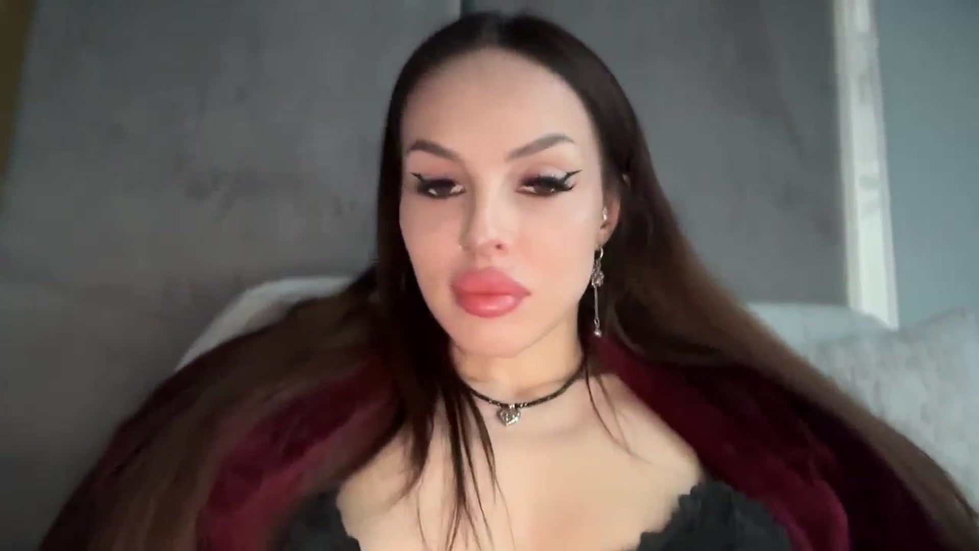 Gallery image thumbnail from UGLYGIRL_'s myfreecams stream on, 01/11/2026, 14:40 image 14 of 20