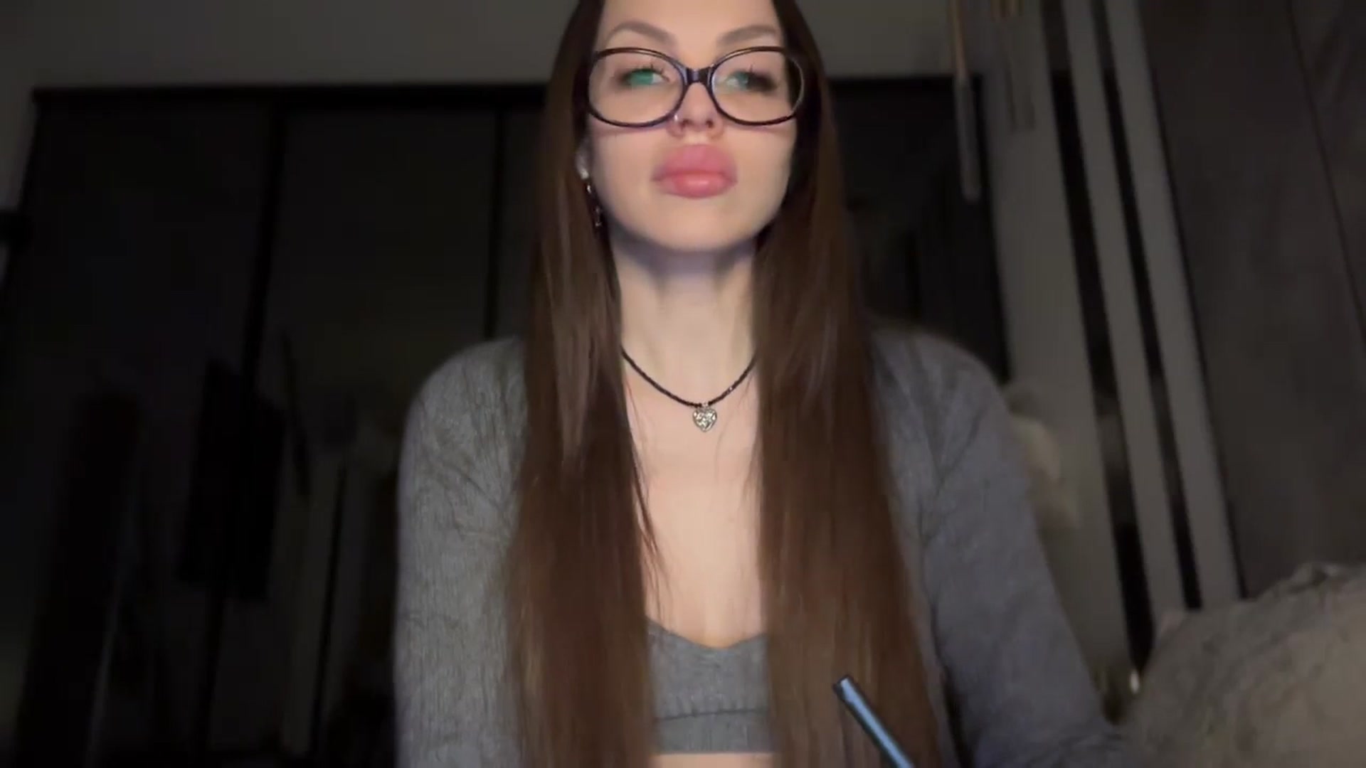 Gallery image thumbnail from UGLYGIRL_'s myfreecams stream on, 01/12/2026, 16:26 image 4 of 20