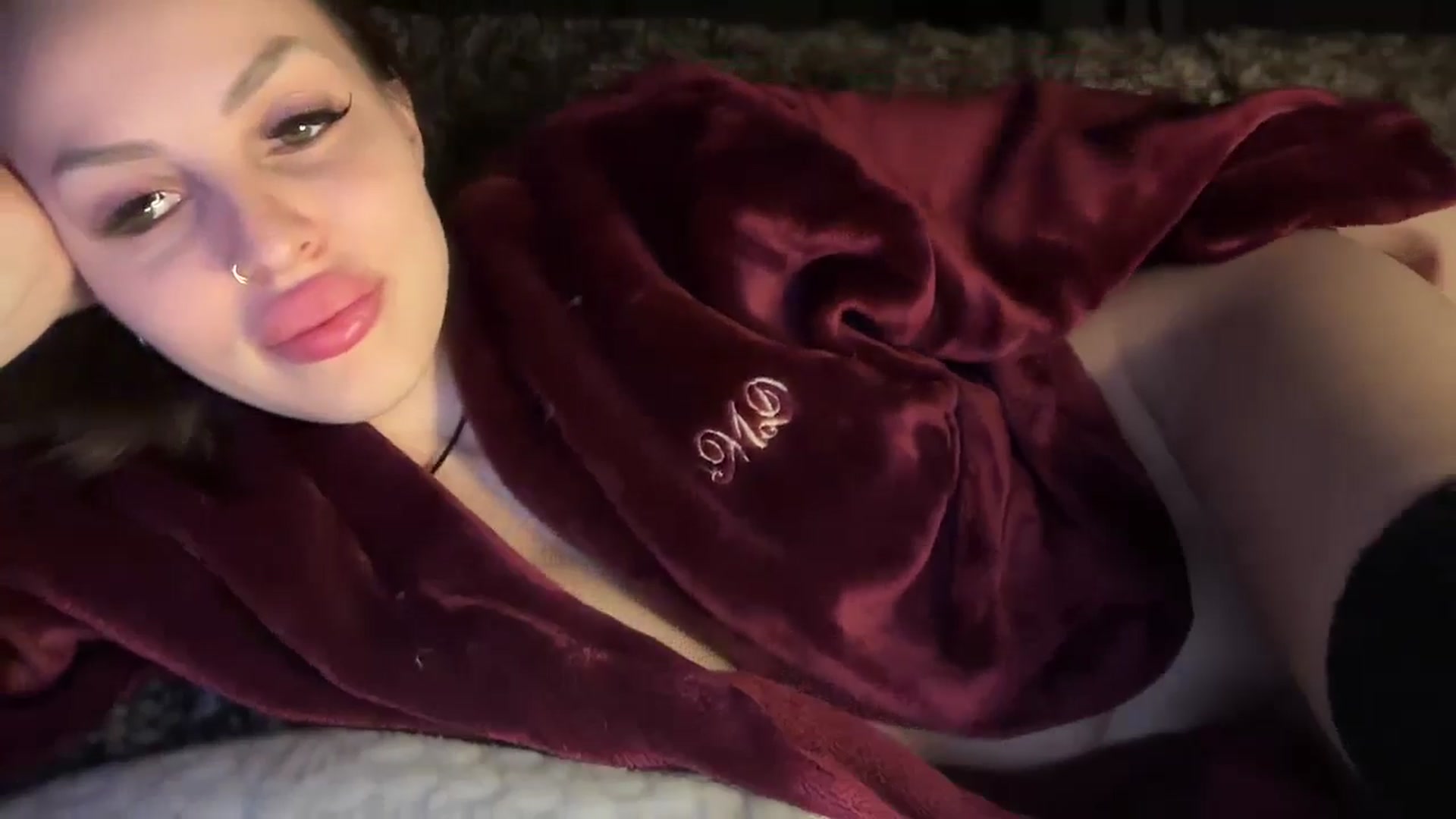 Gallery image thumbnail from UGLYGIRL_'s myfreecams stream on, 01/14/2026, 16:13 image 8 of 20