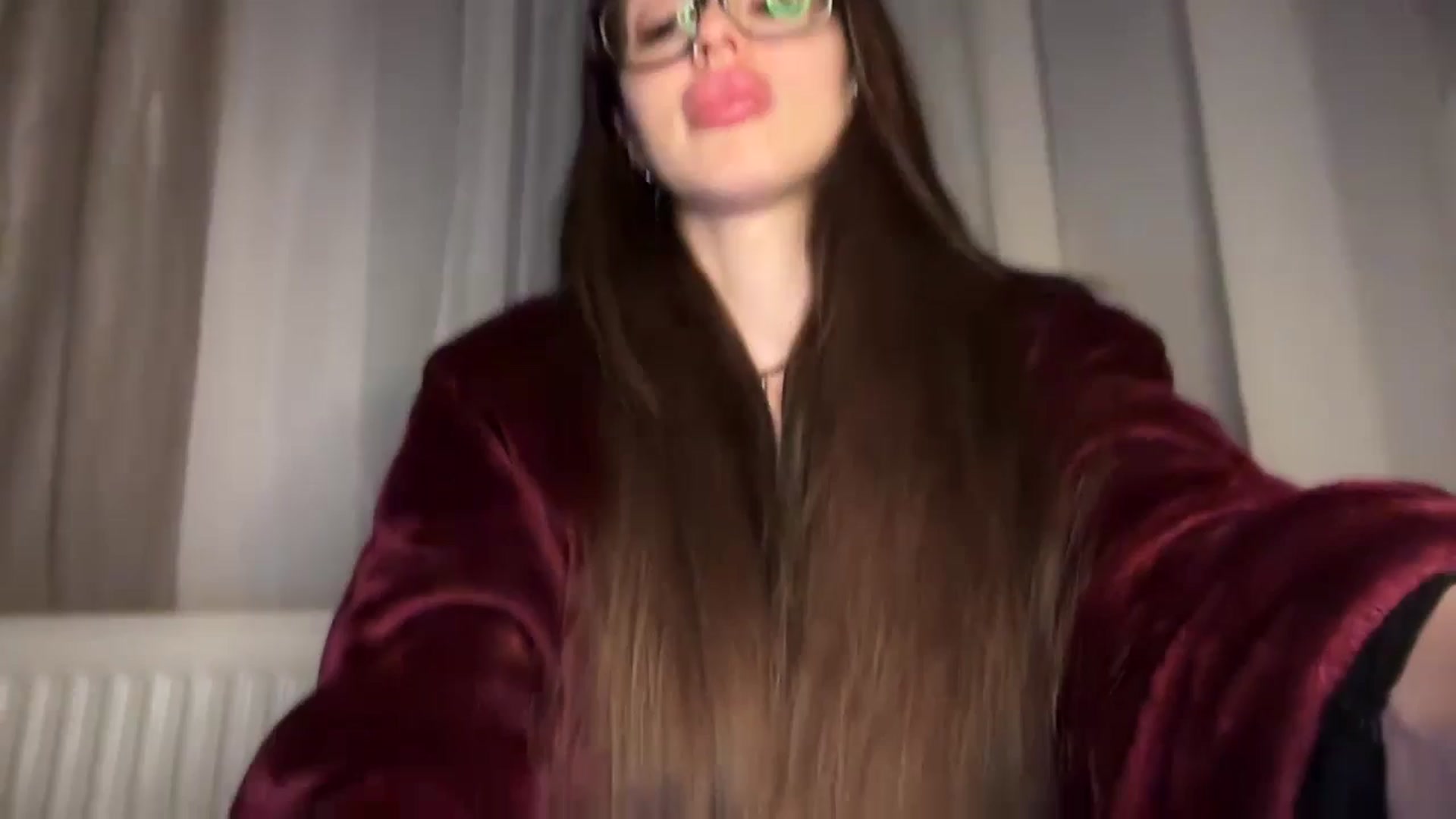 Gallery image thumbnail from UGLYGIRL_'s myfreecams stream on, 01/15/2026, 17:58 image 15 of 20