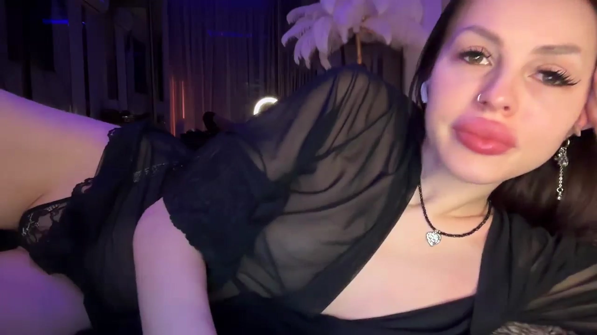 Gallery image thumbnail from UGLYGIRL_'s myfreecams stream on, 01/16/2026, 04:38 image 10 of 20