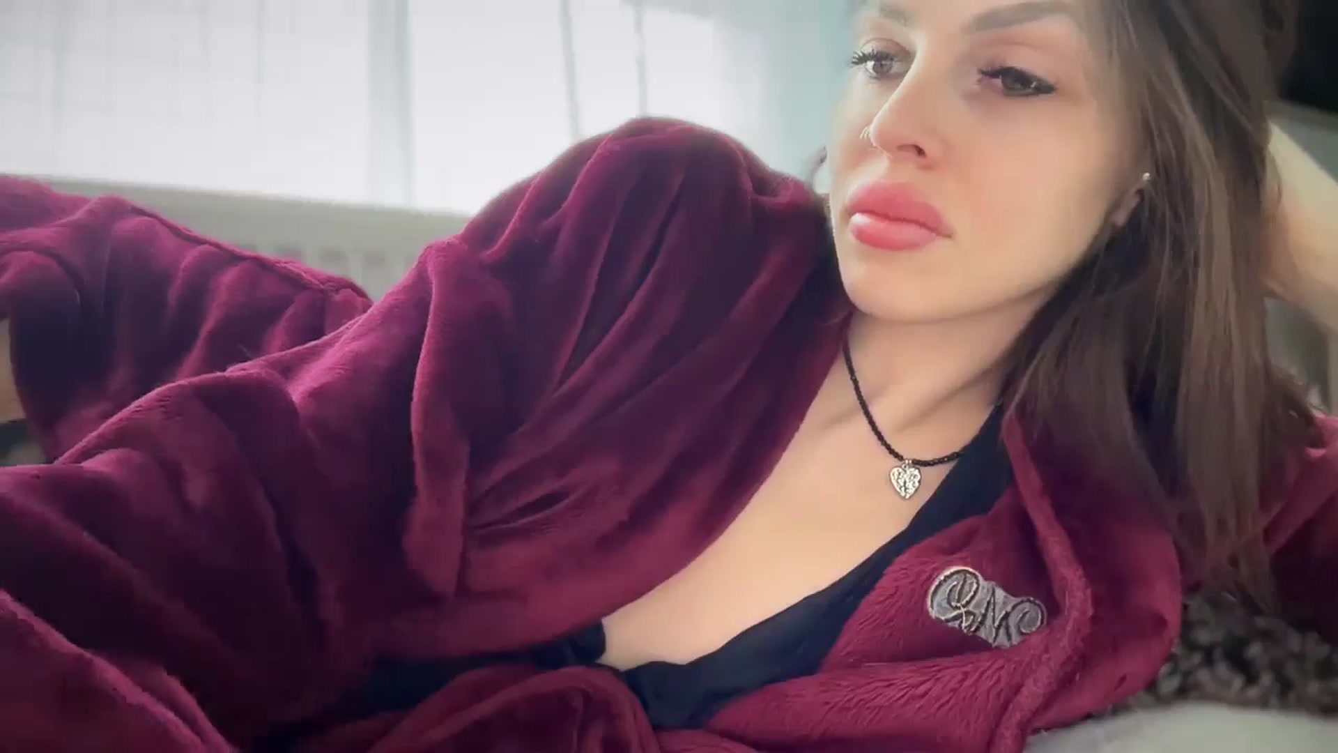 Gallery image thumbnail from UGLYGIRL_'s myfreecams stream on, 01/16/2026, 12:02 image 11 of 20