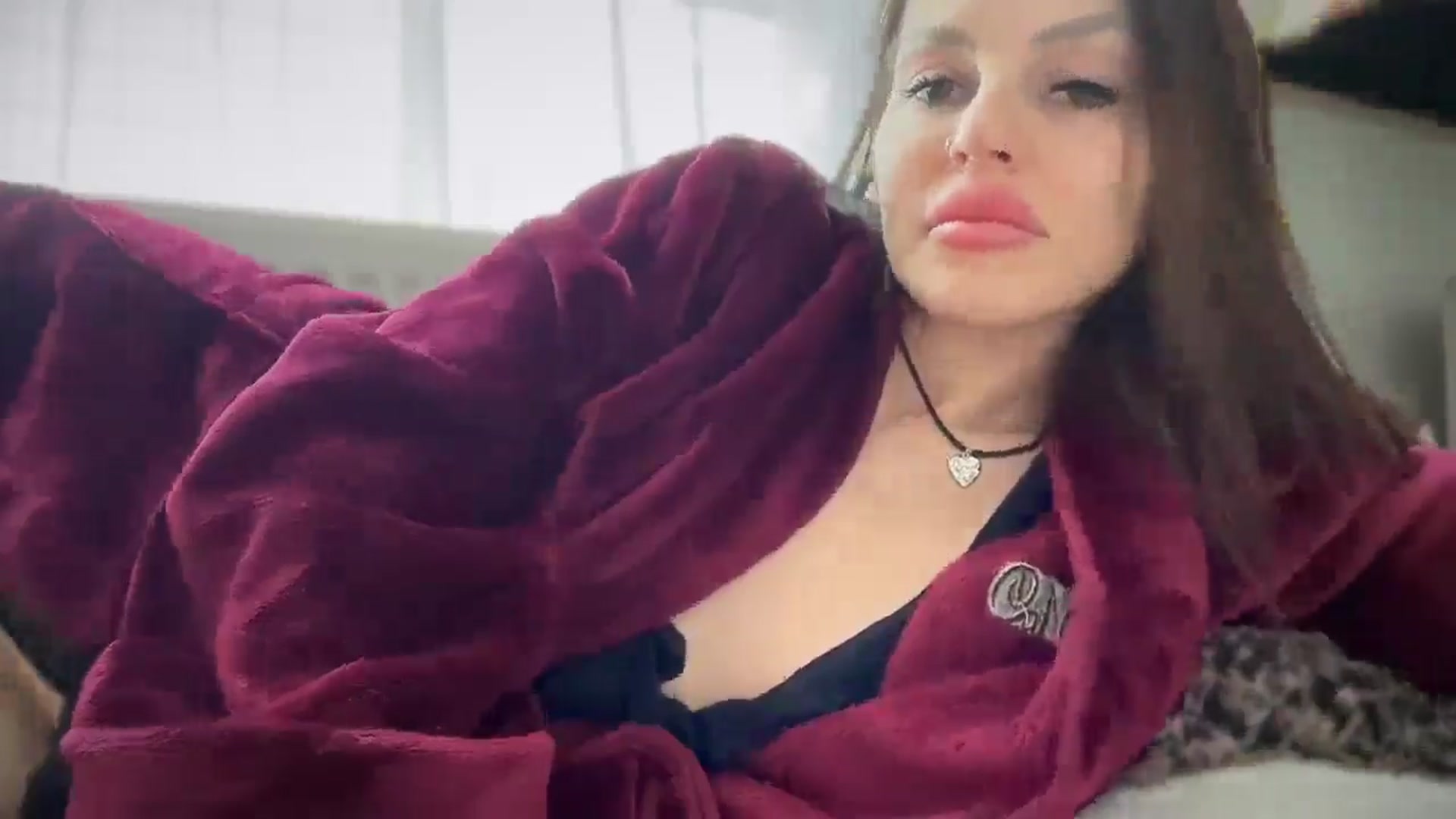 Gallery image thumbnail from UGLYGIRL_'s myfreecams stream on, 01/16/2026, 12:02 image 12 of 20