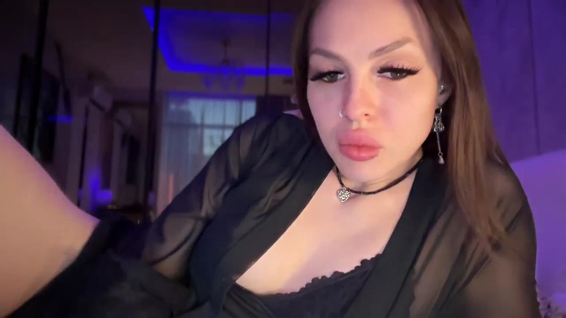 Gallery image thumbnail from UGLYGIRL_'s myfreecams stream on, 01/17/2026, 05:39 image 15 of 20