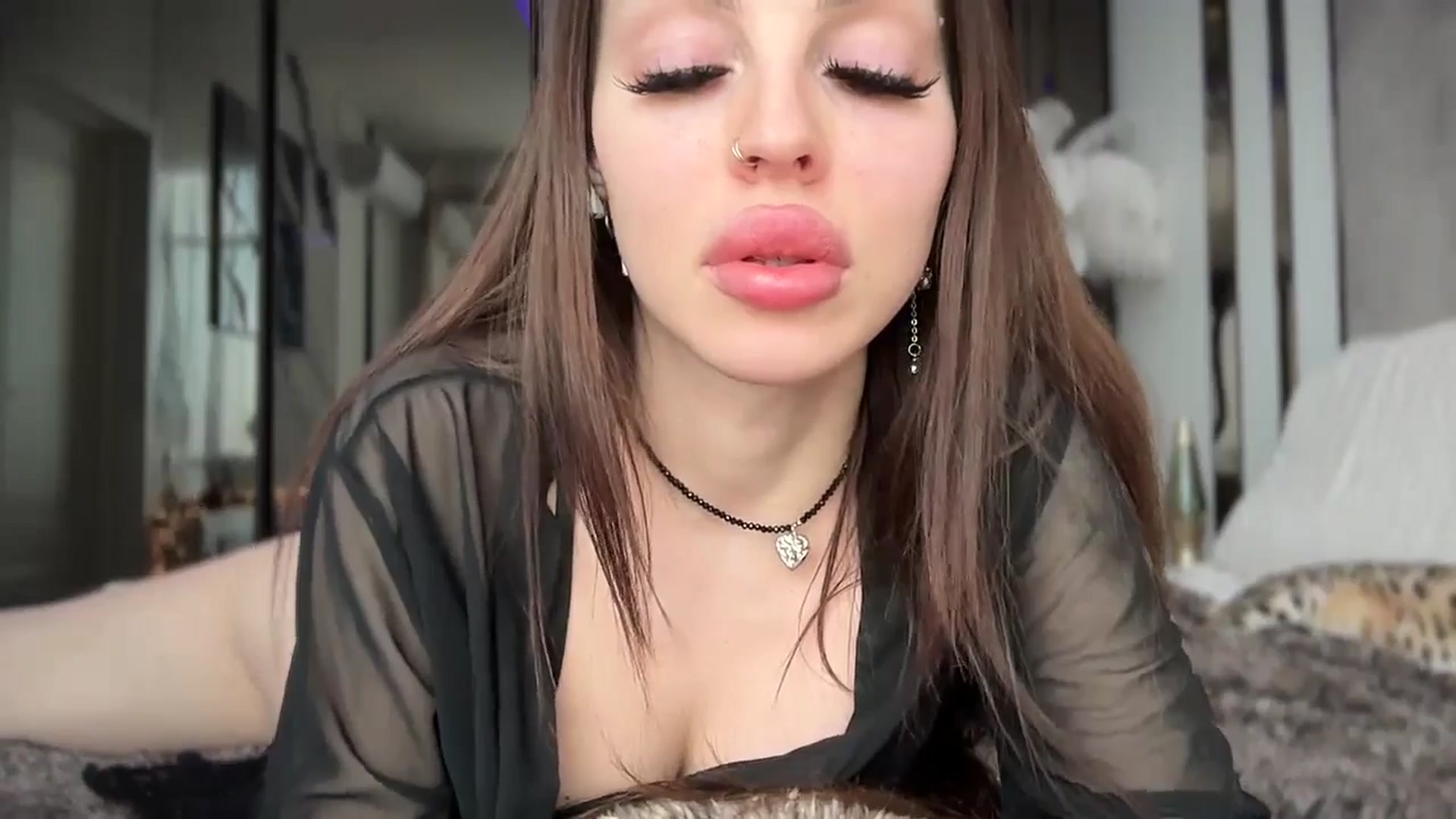Gallery image thumbnail from UGLYGIRL_'s myfreecams stream on, 01/17/2026, 08:40 image 13 of 20