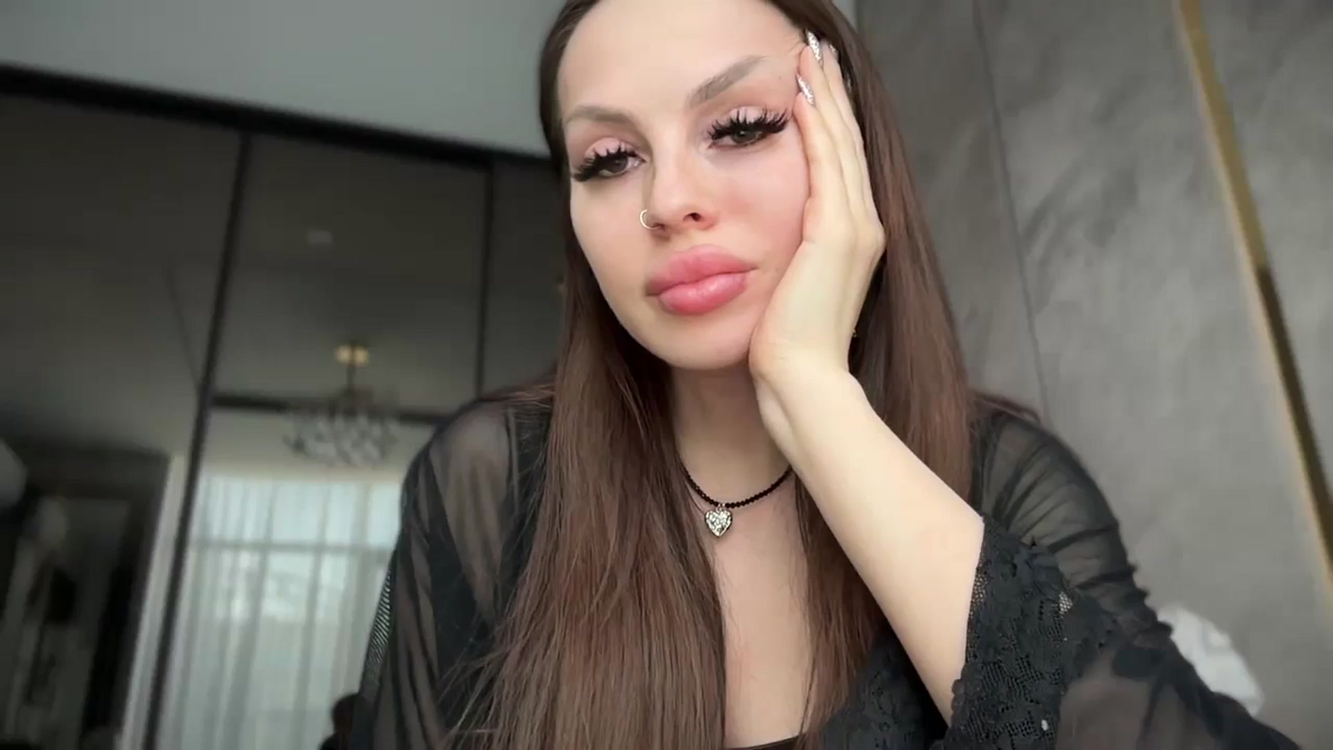 Gallery image thumbnail from UGLYGIRL_'s myfreecams stream on, 01/18/2026, 11:49 image 4 of 20