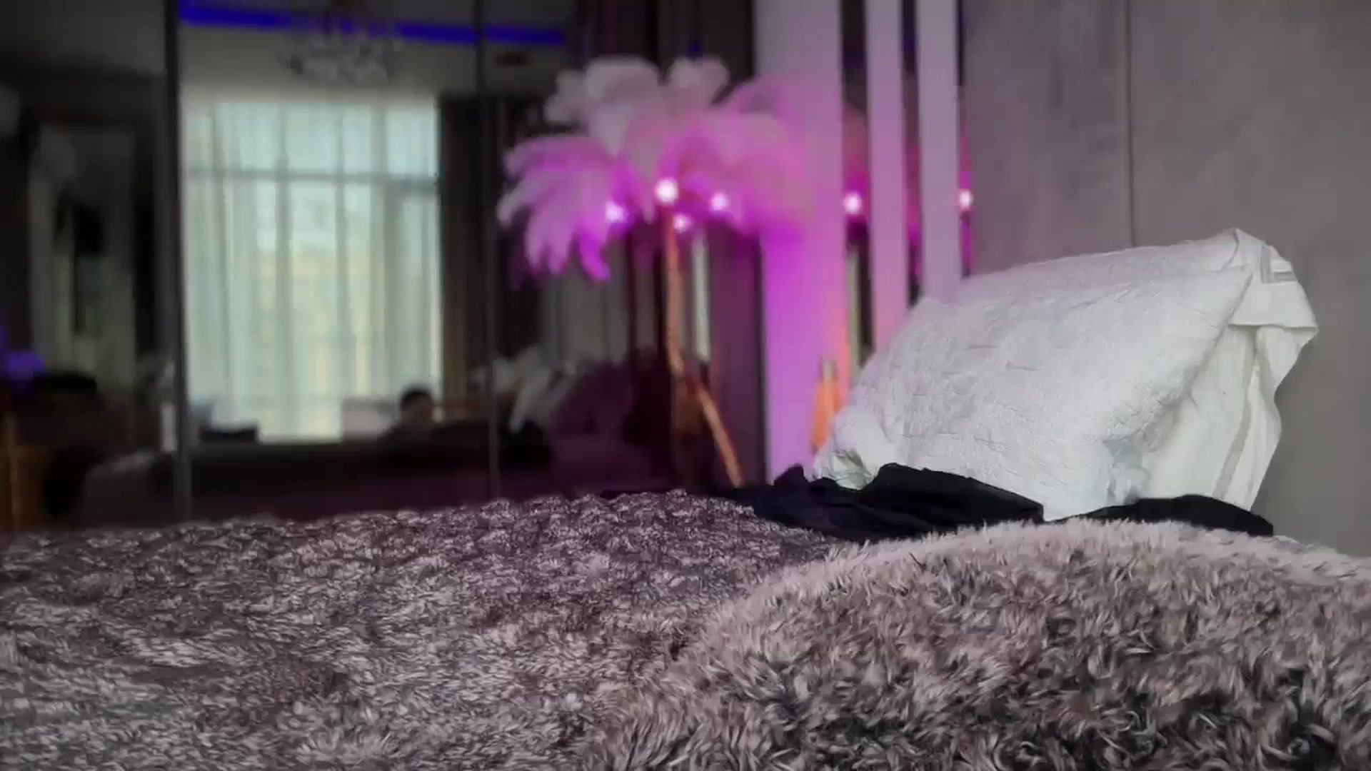 Gallery image thumbnail from UGLYGIRL_'s myfreecams stream on, 01/18/2026, 13:25 image 9 of 20