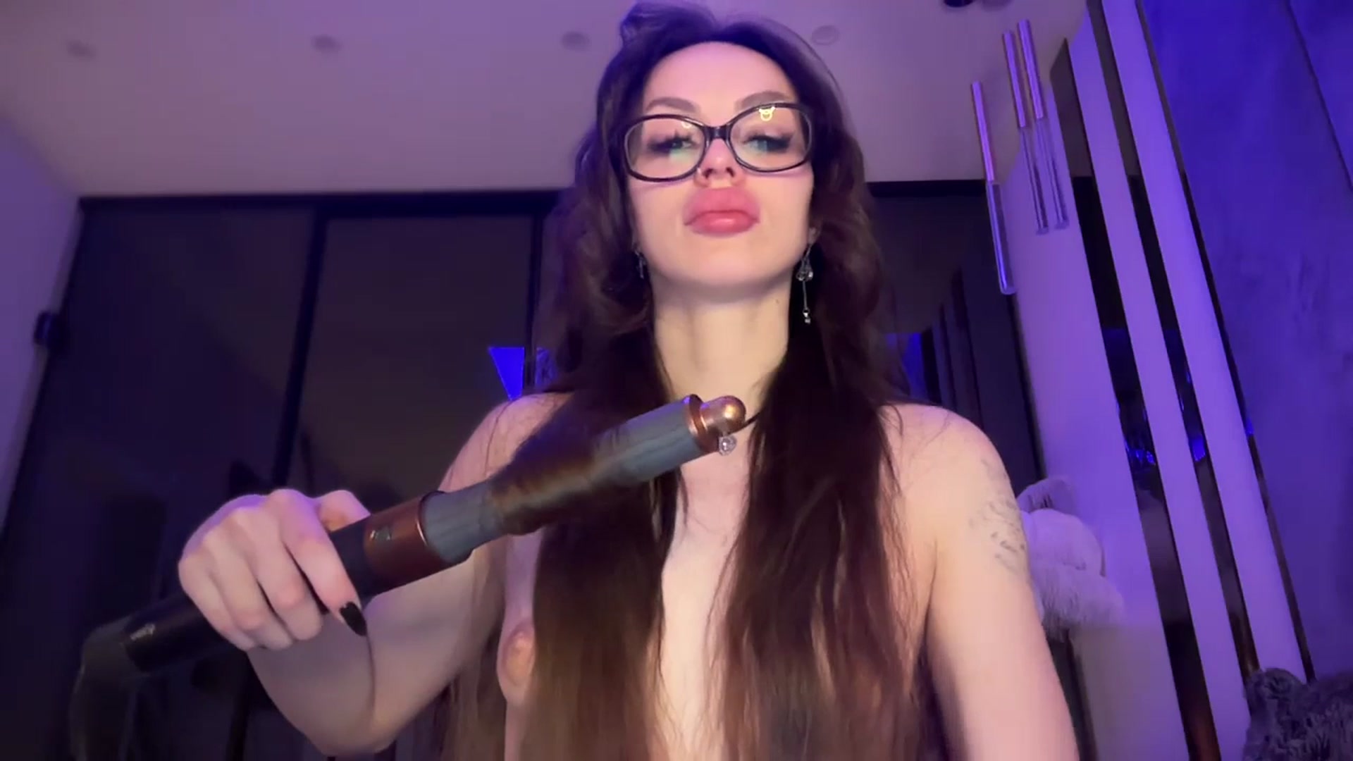 Gallery image thumbnail from UGLYGIRL_'s myfreecams stream on, 01/27/2026, 07:52 image 4 of 20