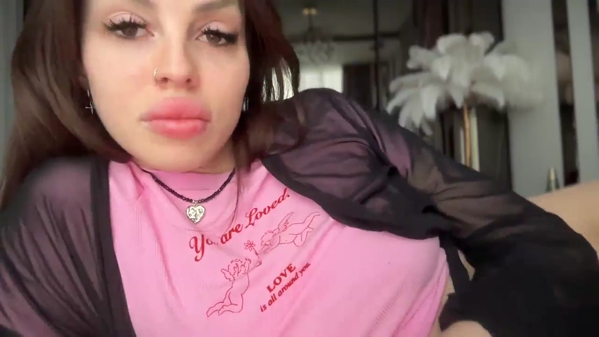 Gallery image thumbnail from UGLYGIRL_'s myfreecams stream on, 01/27/2026, 07:52 image 18 of 20