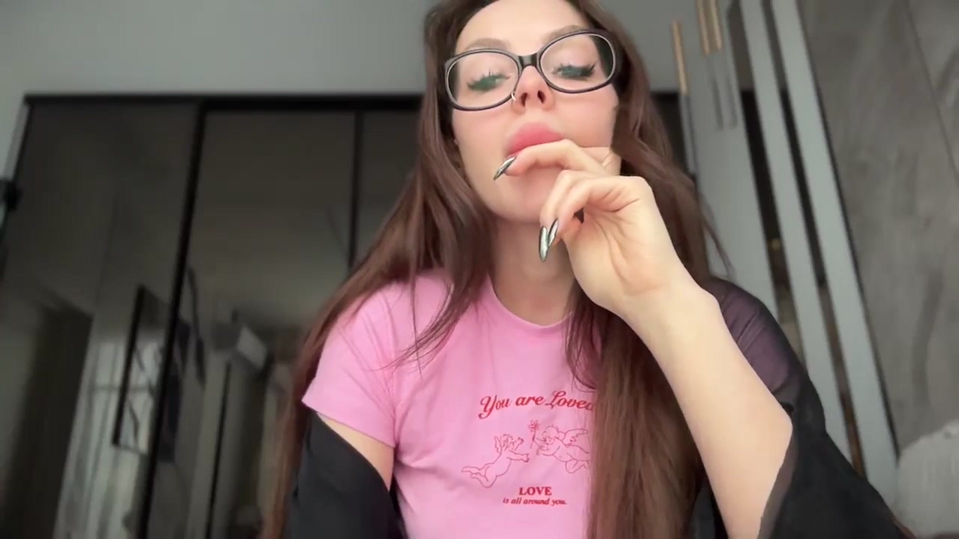 Gallery image thumbnail from UGLYGIRL_'s myfreecams stream on, 01/27/2026, 08:38 image 2 of 20