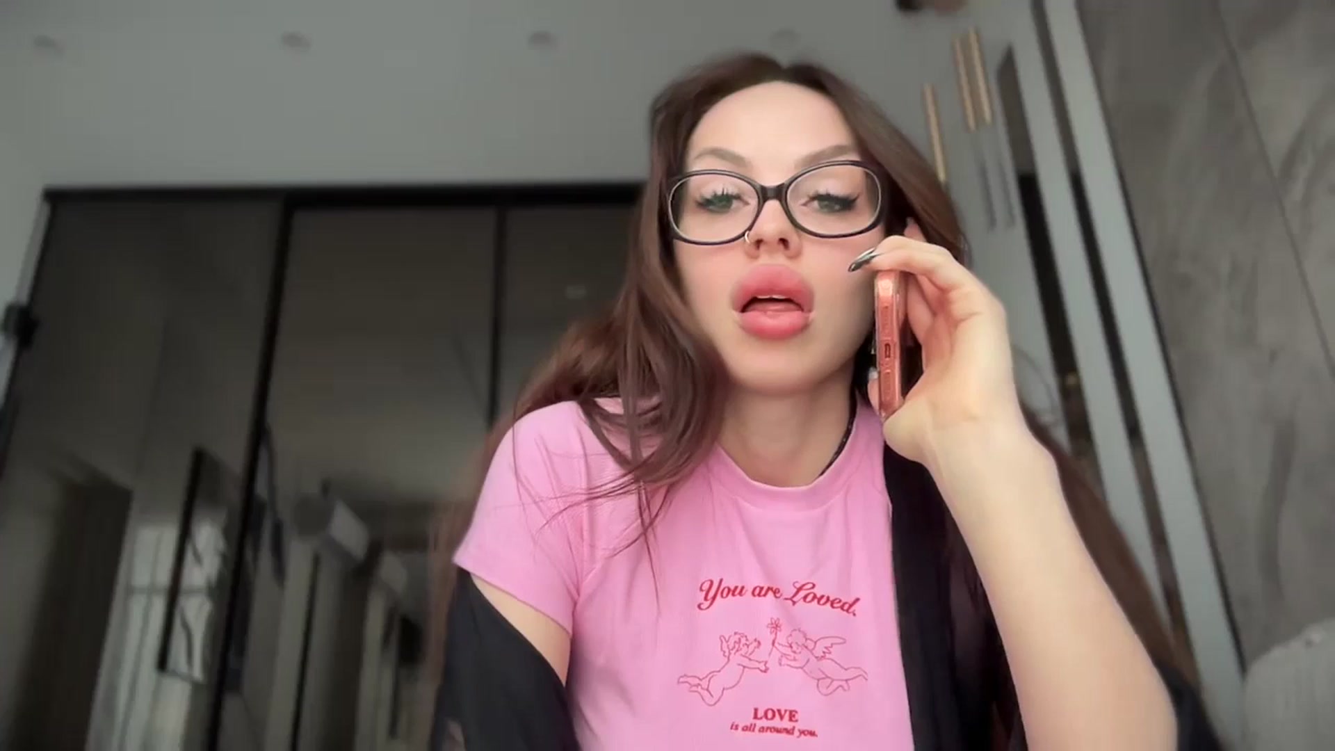 Gallery image thumbnail from UGLYGIRL_'s myfreecams stream on, 01/27/2026, 08:38 image 6 of 20