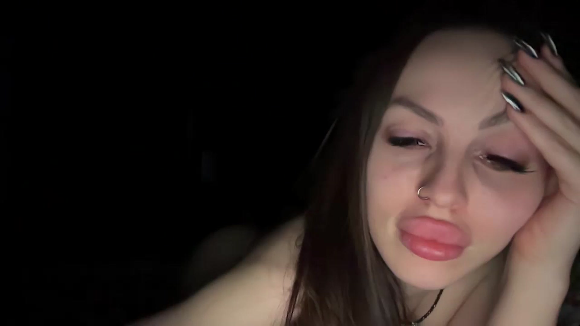 Gallery image thumbnail from UGLYGIRL_'s myfreecams stream on, 01/29/2026, 22:32 image 16 of 20