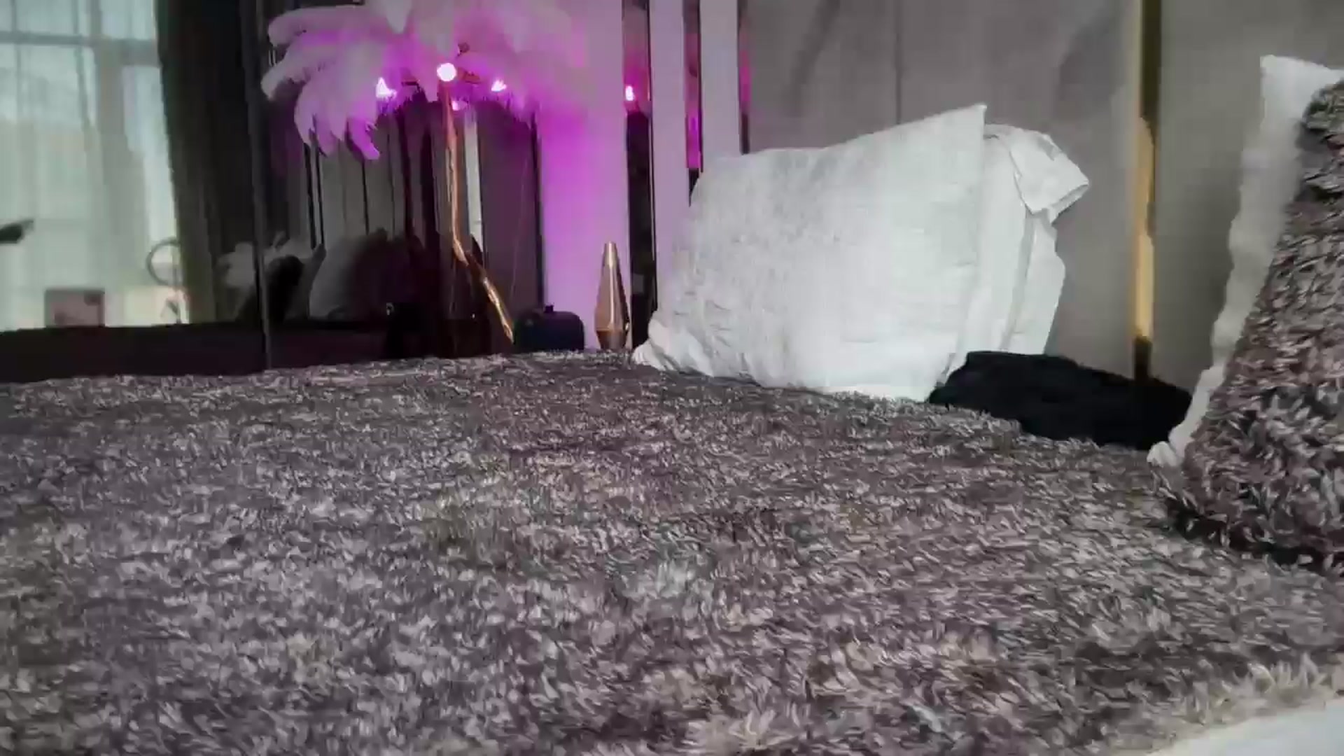 Gallery image thumbnail from UGLYGIRL_'s myfreecams stream on, 02/01/2026, 12:05 image 1 of 20