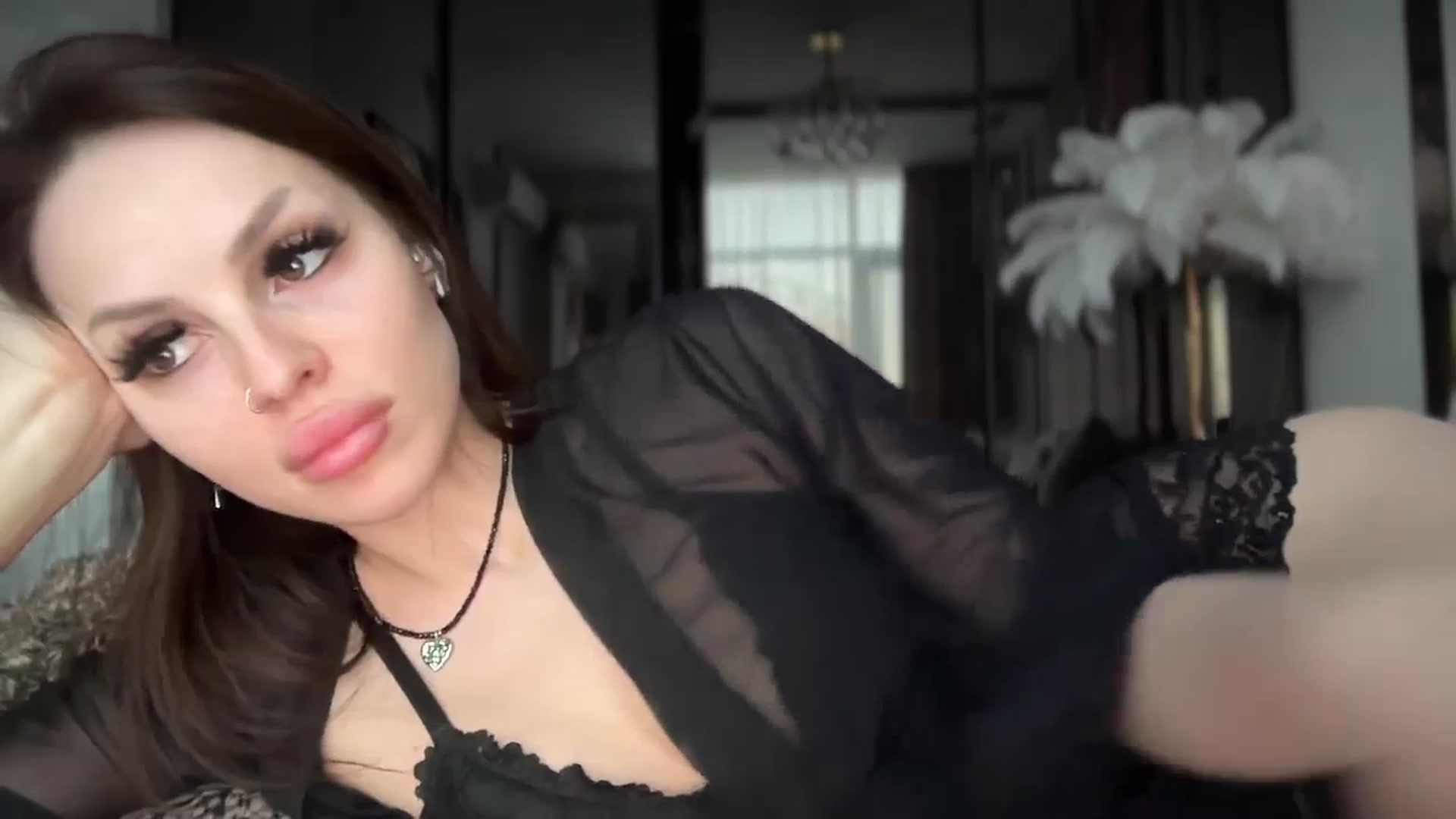 Gallery image thumbnail from UGLYGIRL_'s myfreecams stream on, 02/02/2026, 15:43 image 7 of 20