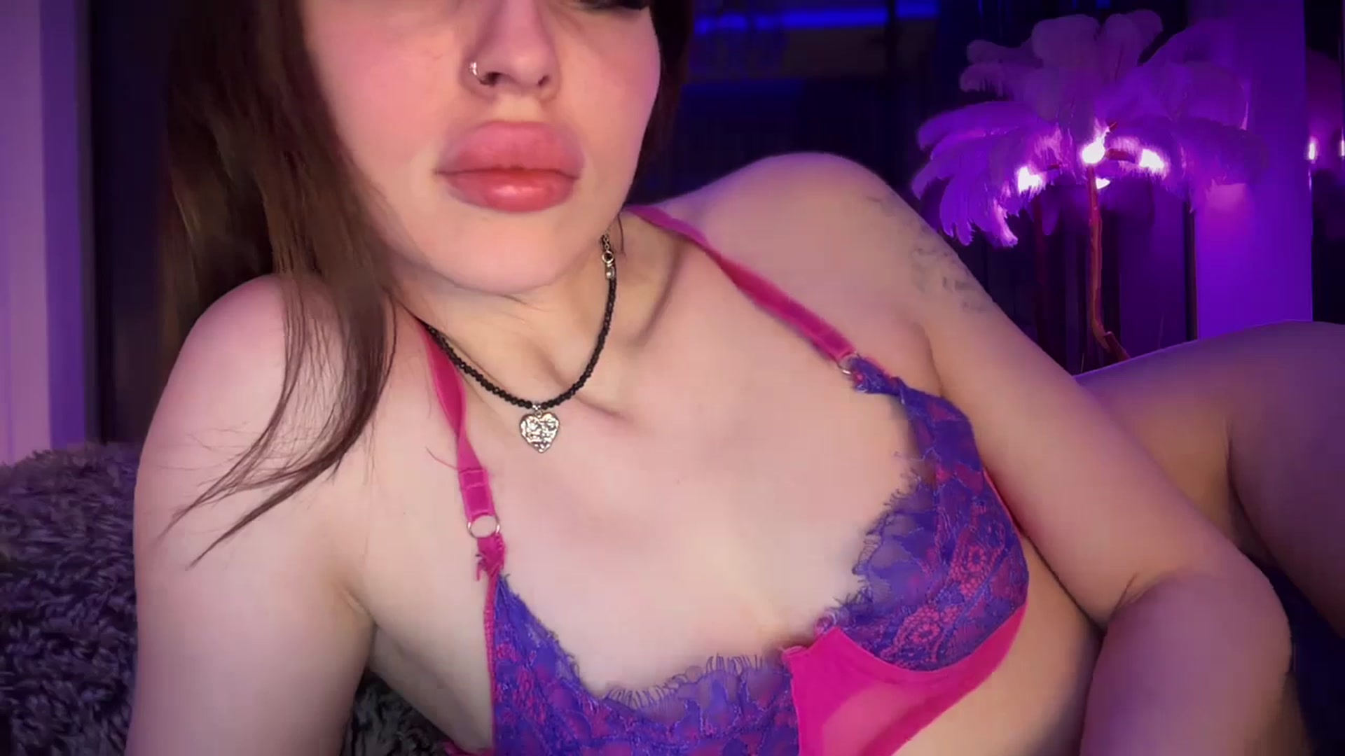 Gallery image thumbnail from UGLYGIRL_'s myfreecams stream on, 02/03/2026, 04:17 image 5 of 20