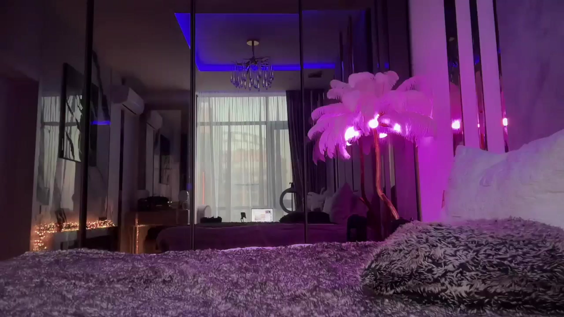 Gallery image thumbnail from UGLYGIRL_'s myfreecams stream on, 02/03/2026, 14:57 image 10 of 20