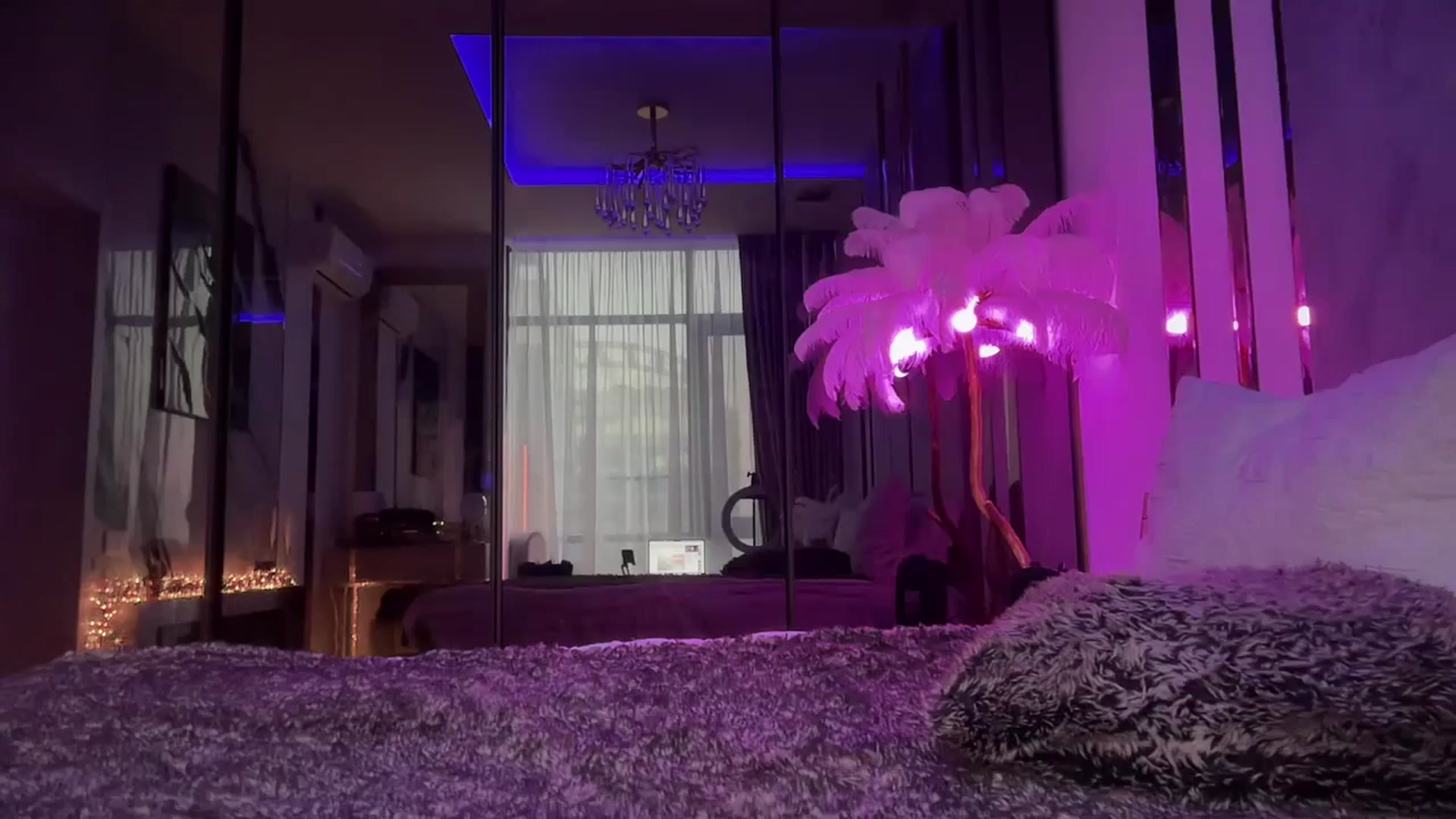 Gallery image thumbnail from UGLYGIRL_'s myfreecams stream on, 02/03/2026, 14:57 image 16 of 20